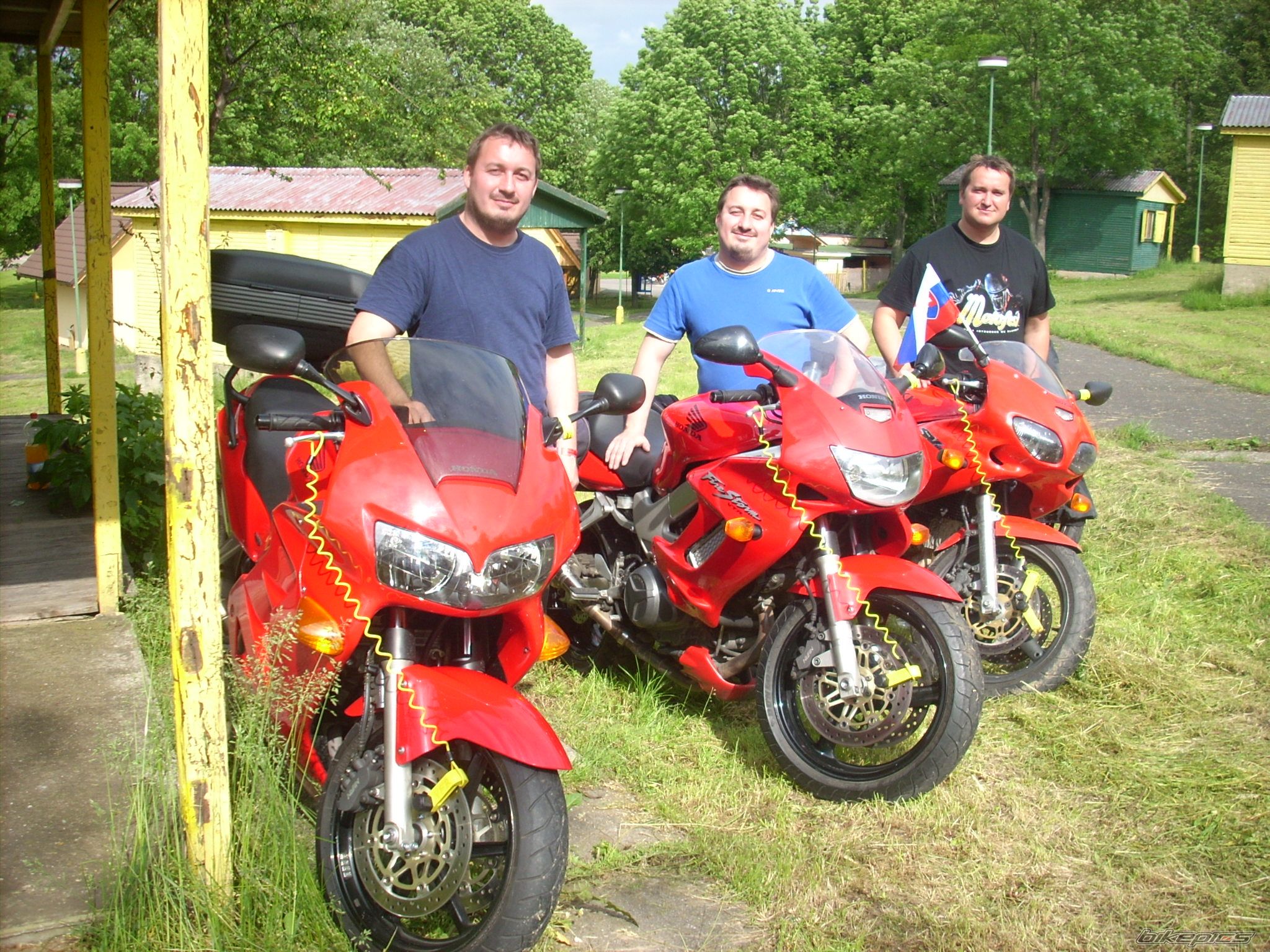 Photo 2442864