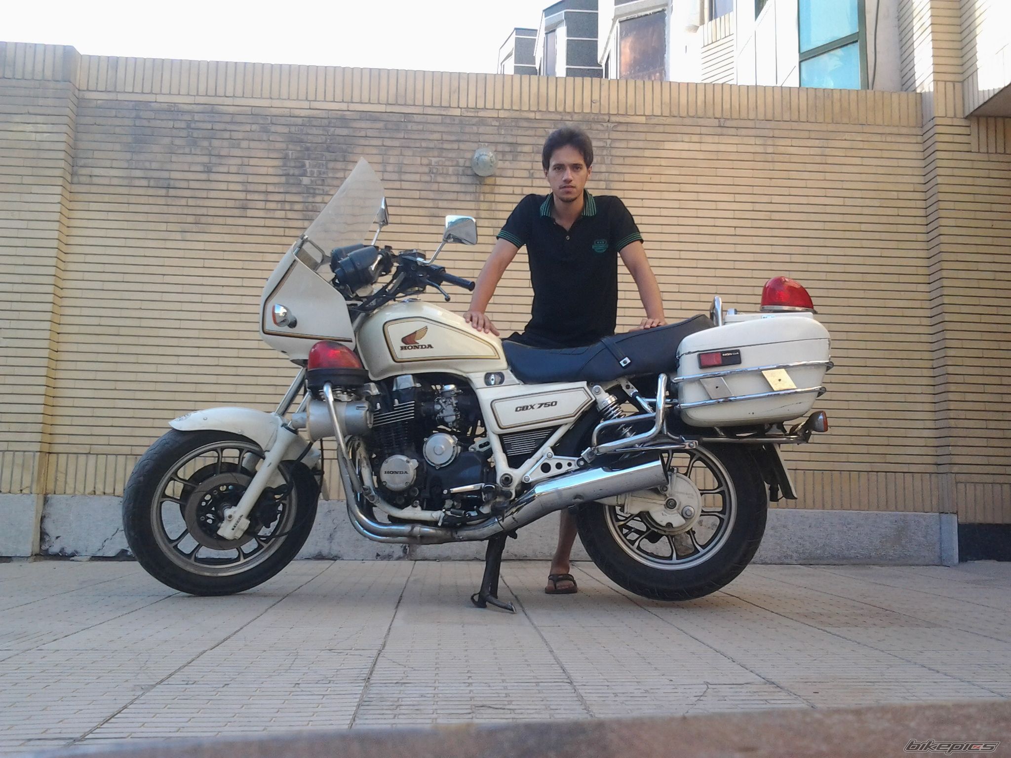 Photo 2442903