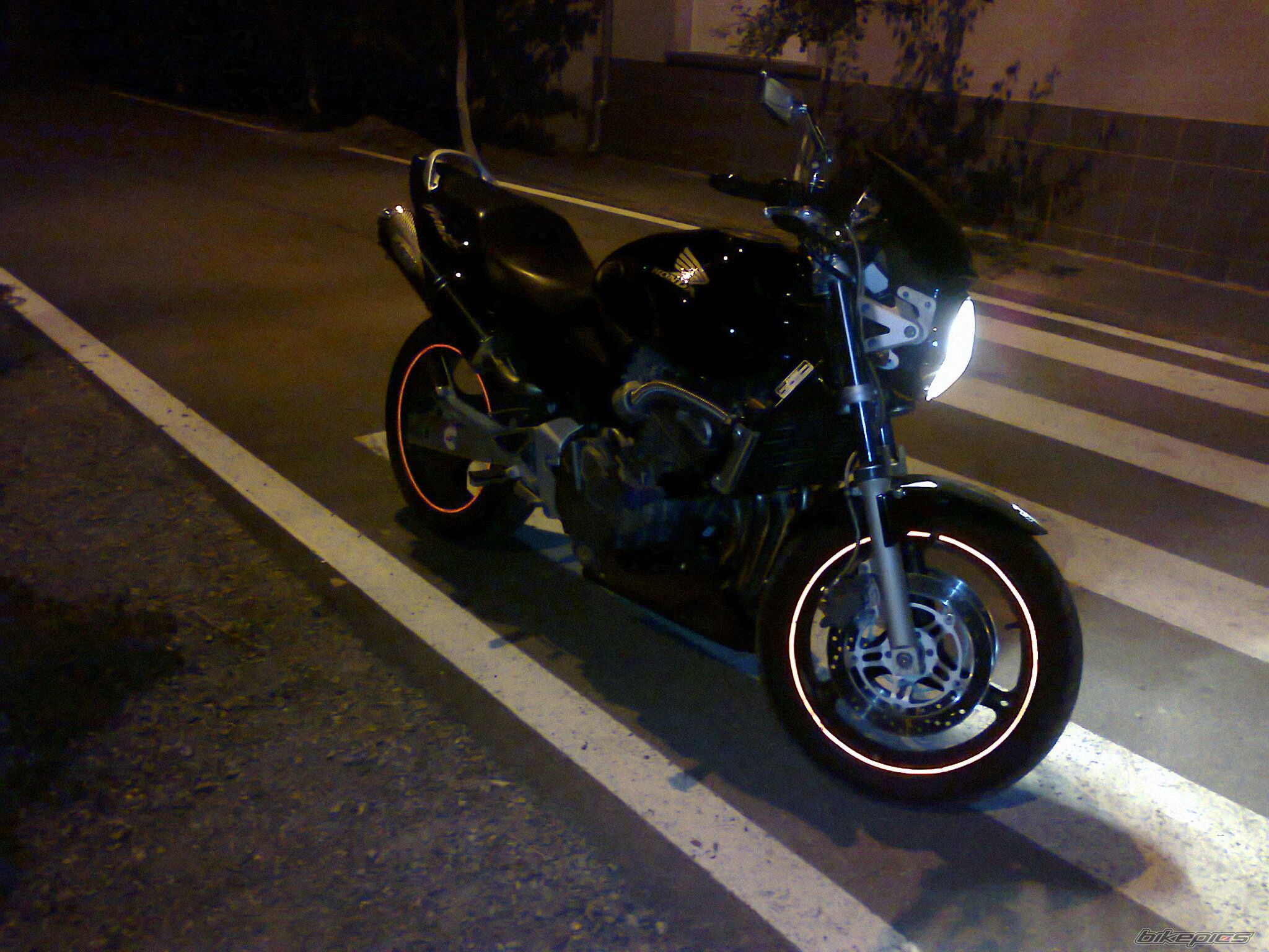 Photo 2442985