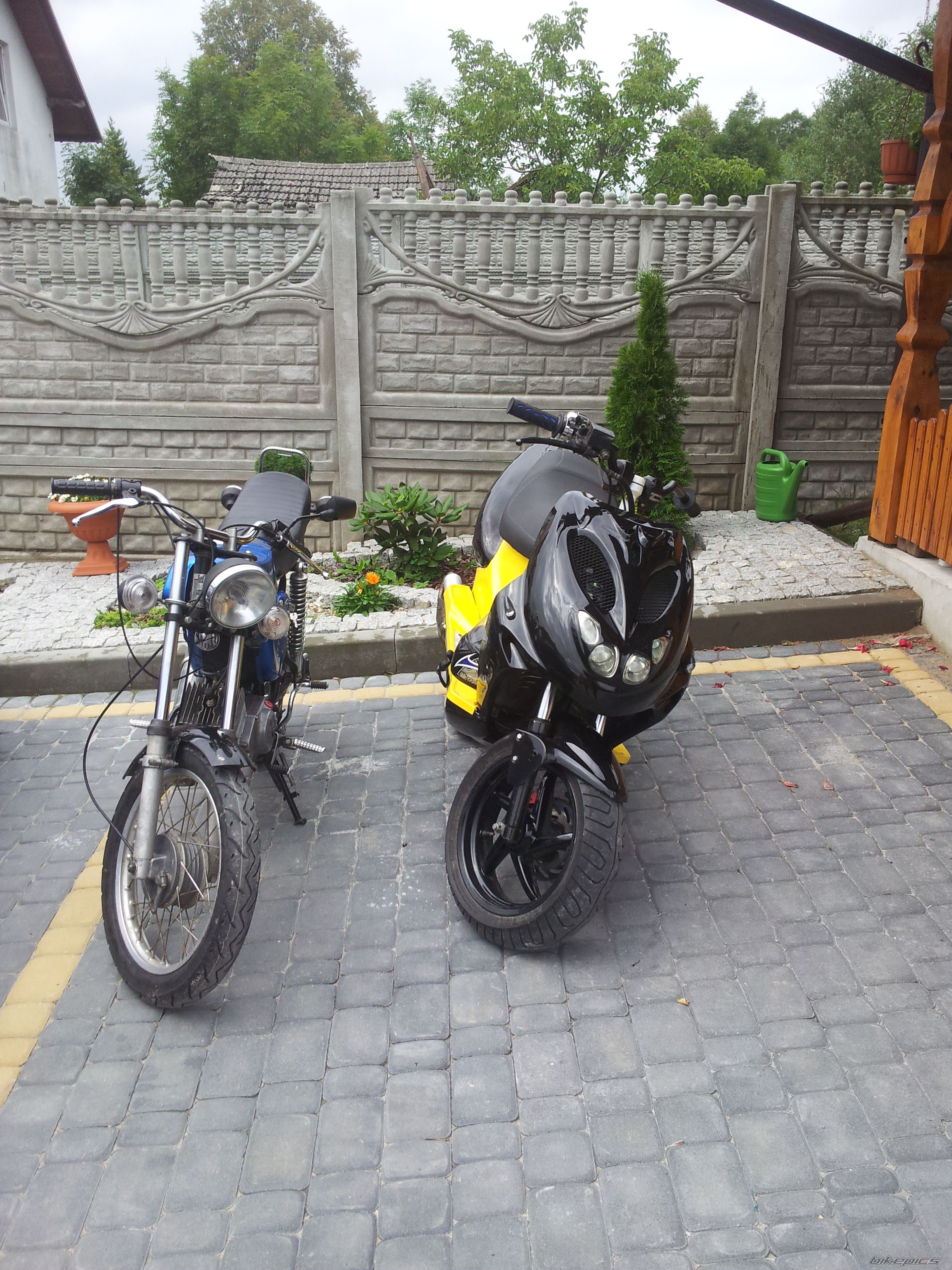 Photo 2442995