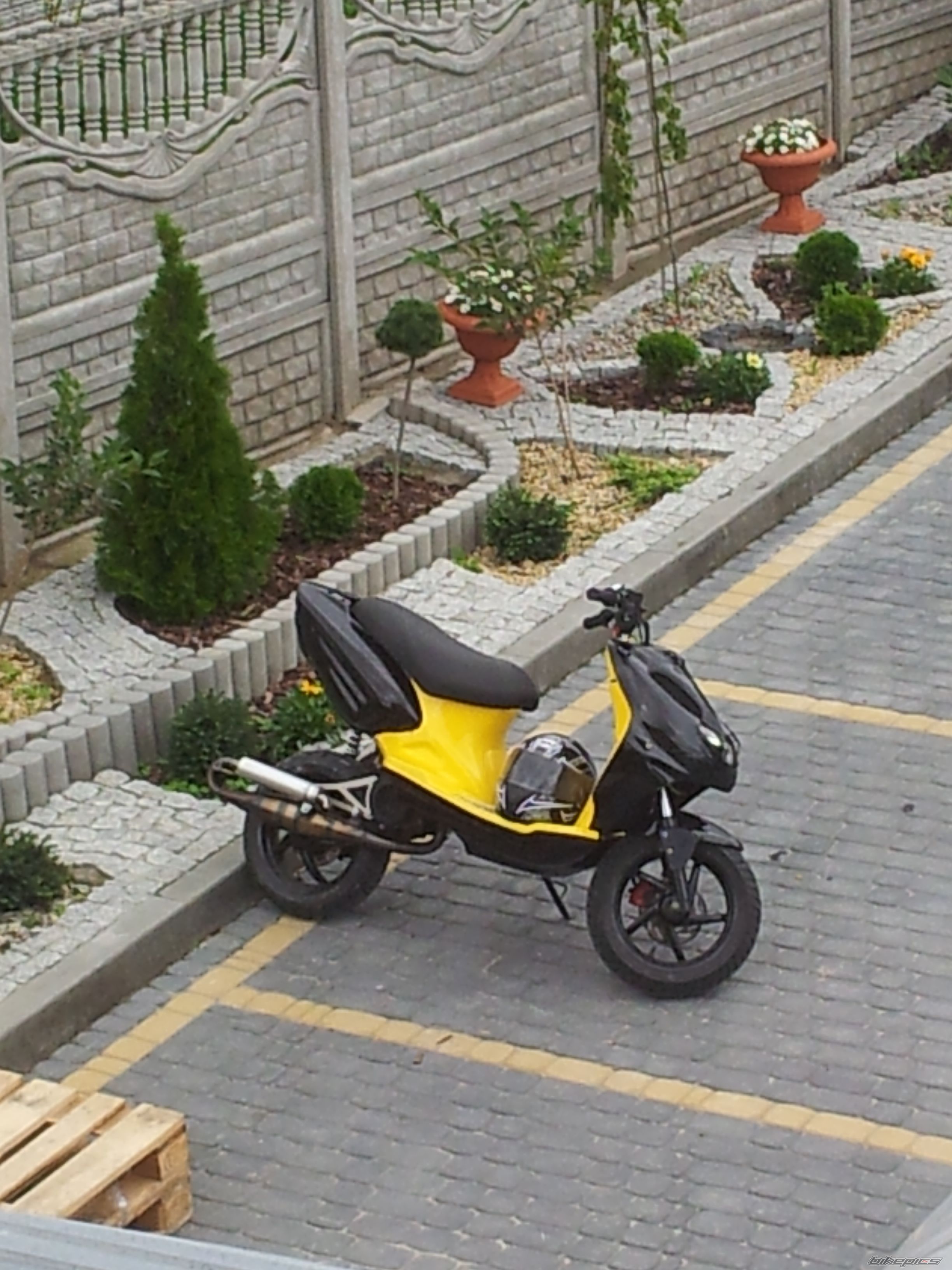 Photo 2442996