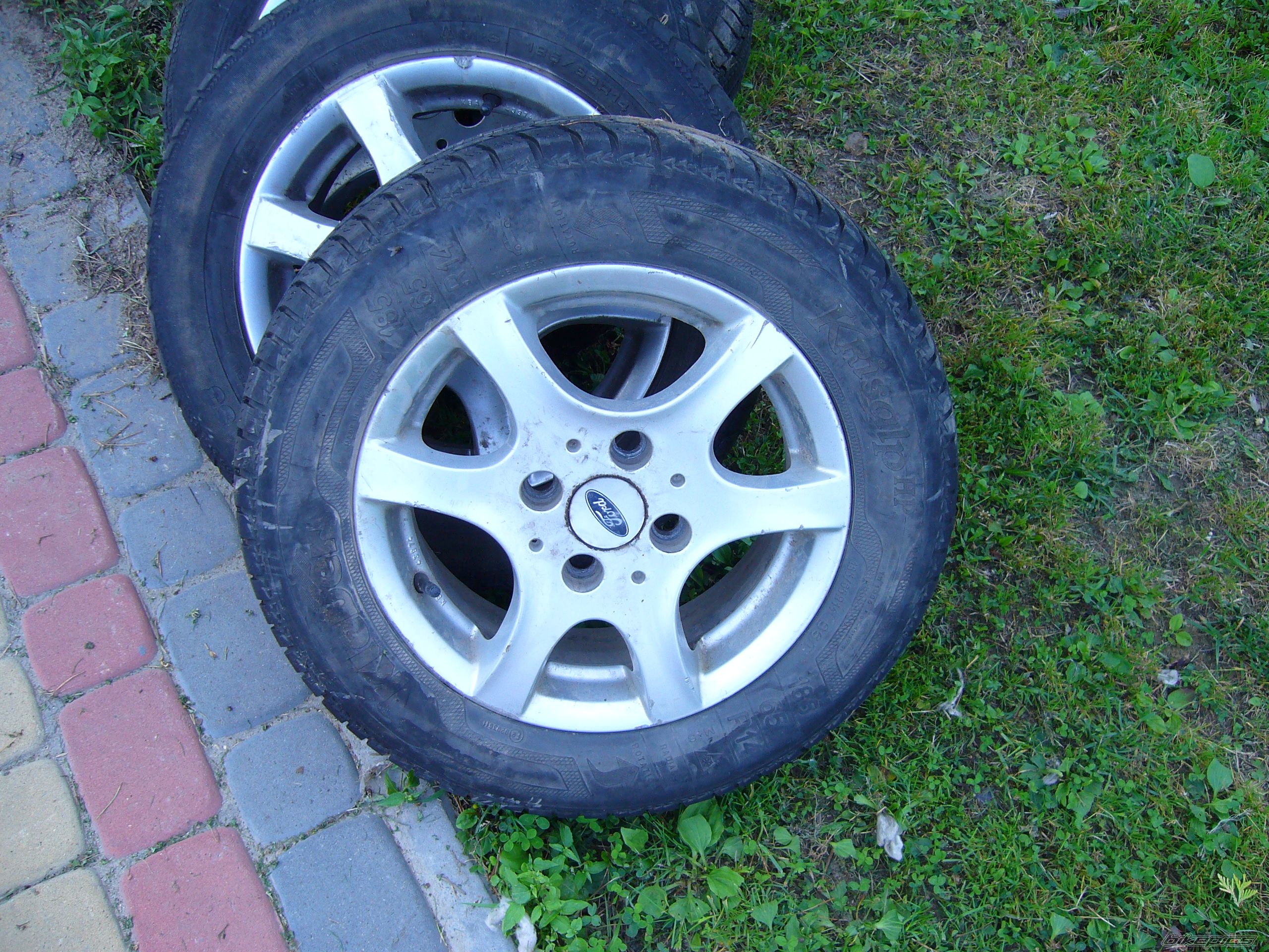 Photo 2443147