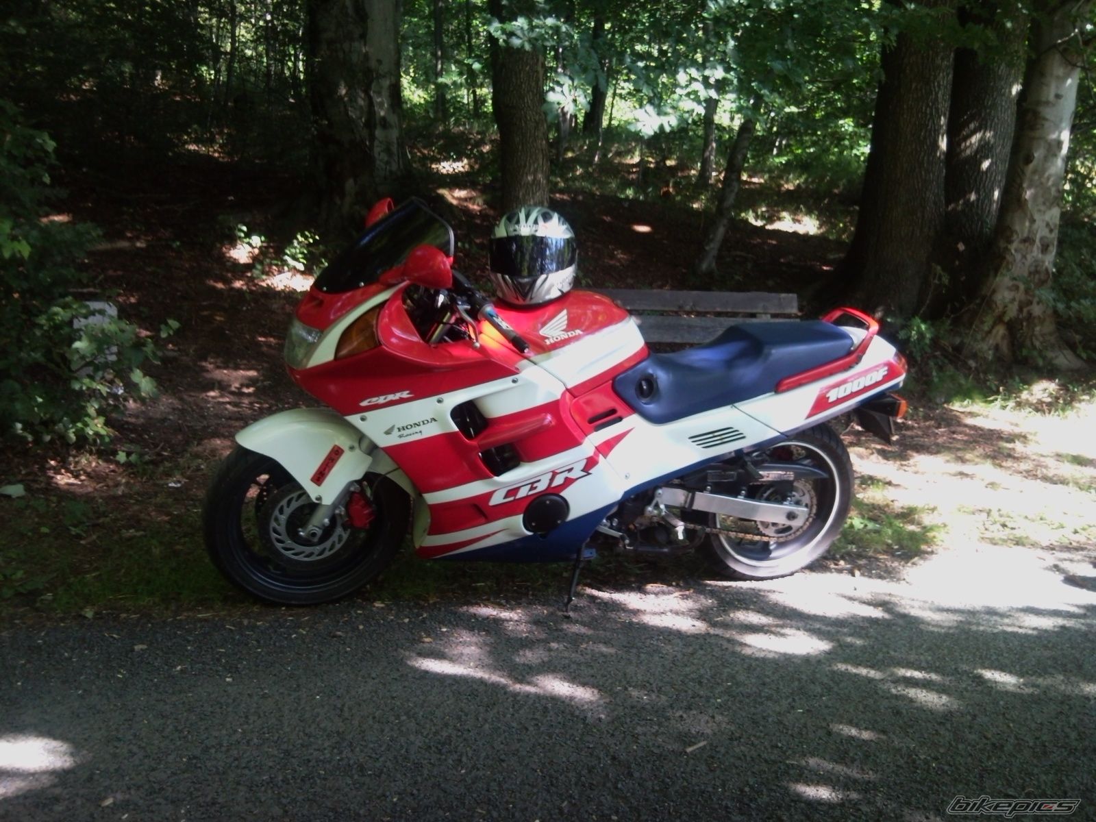 Photo 2443167