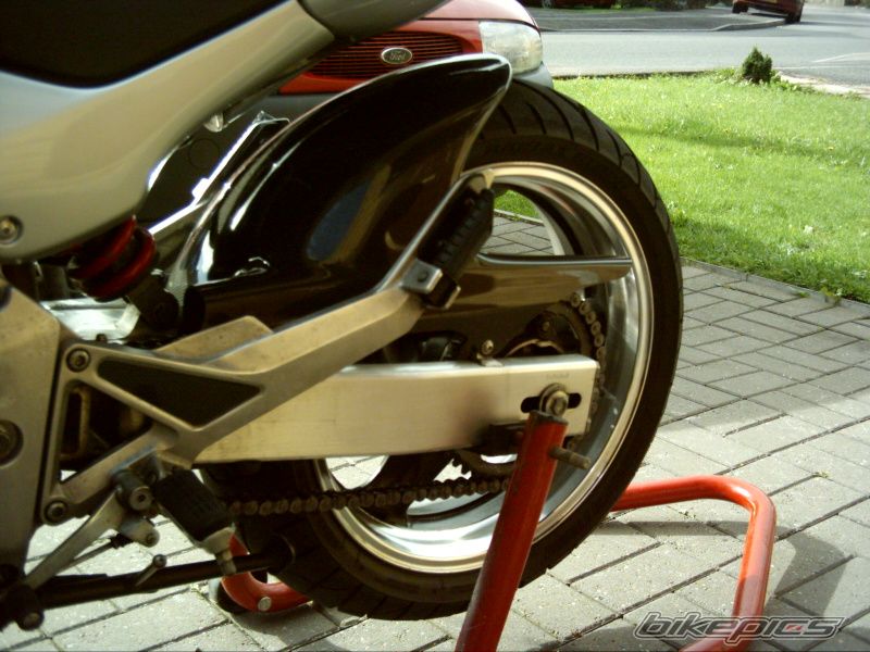 Photo 2443345