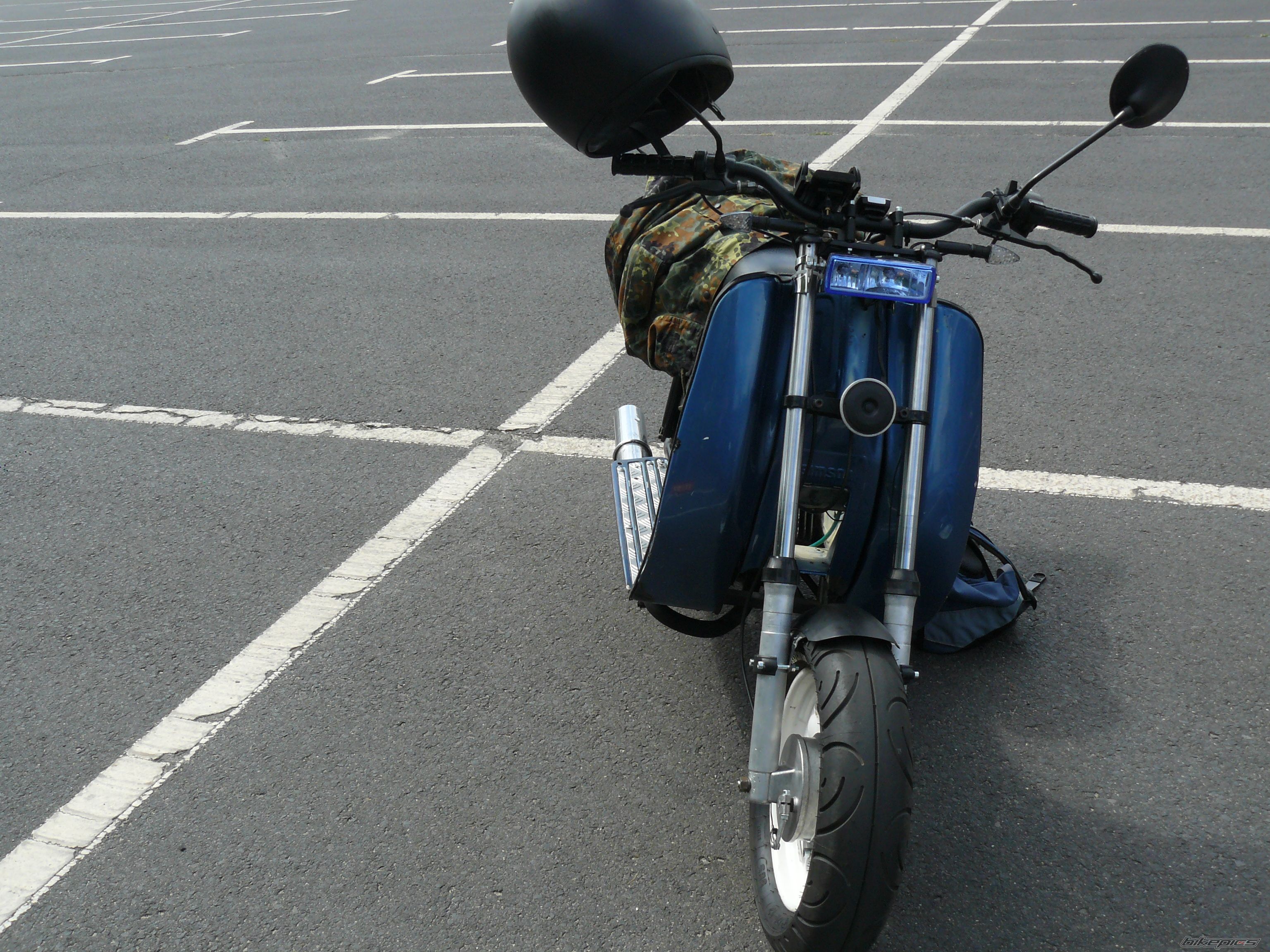 Photo 2443438