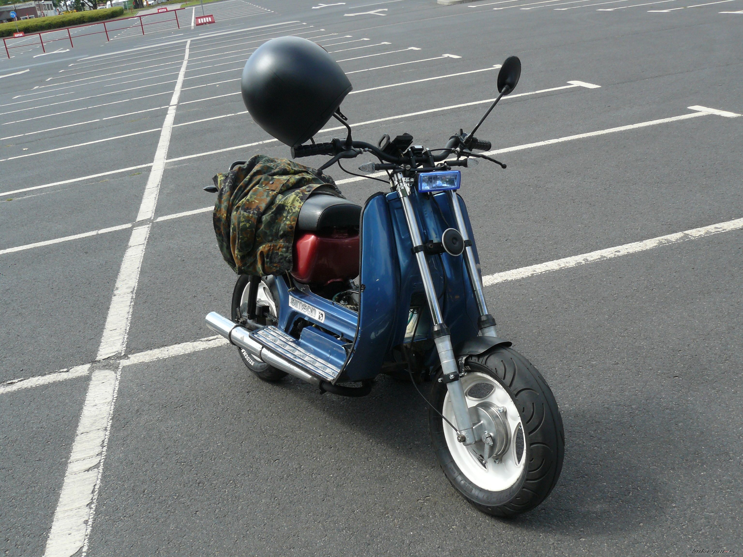 Photo 2443441