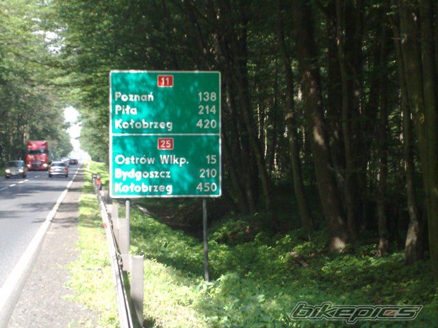 Photo 2443578