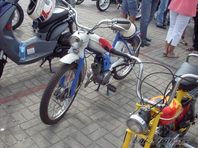Photo 2443599
