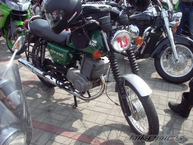 Photo 2443600