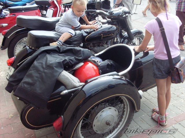 Photo 2443626