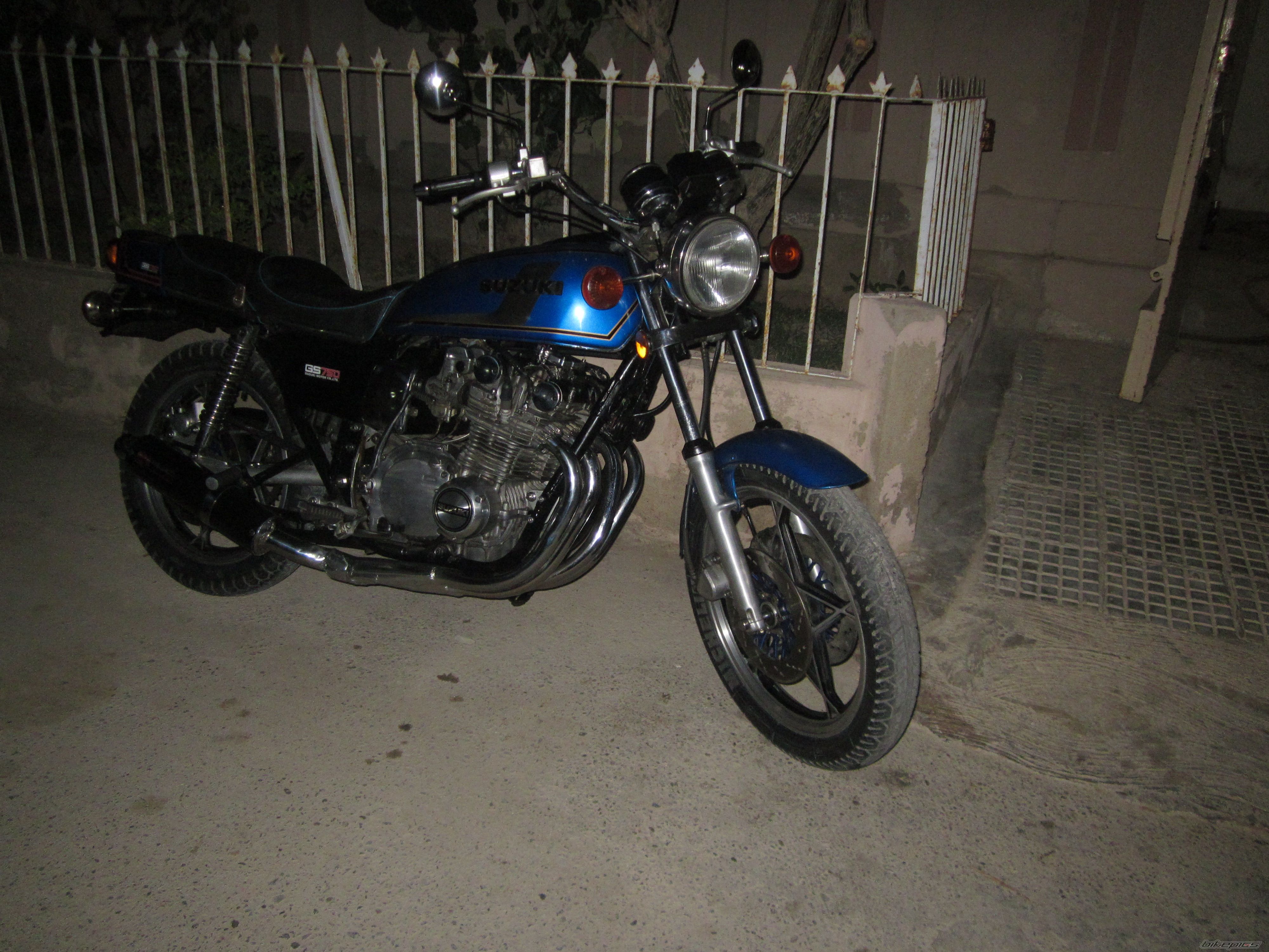 Photo 2443627