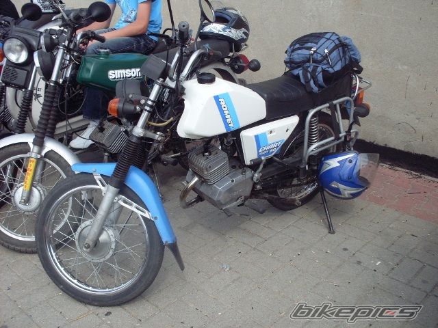 Photo 2443628