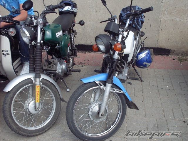Photo 2443631