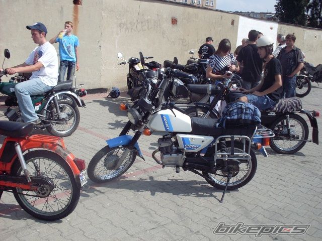 Photo 2443638