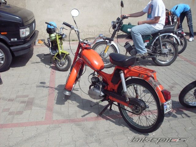 Photo 2443639