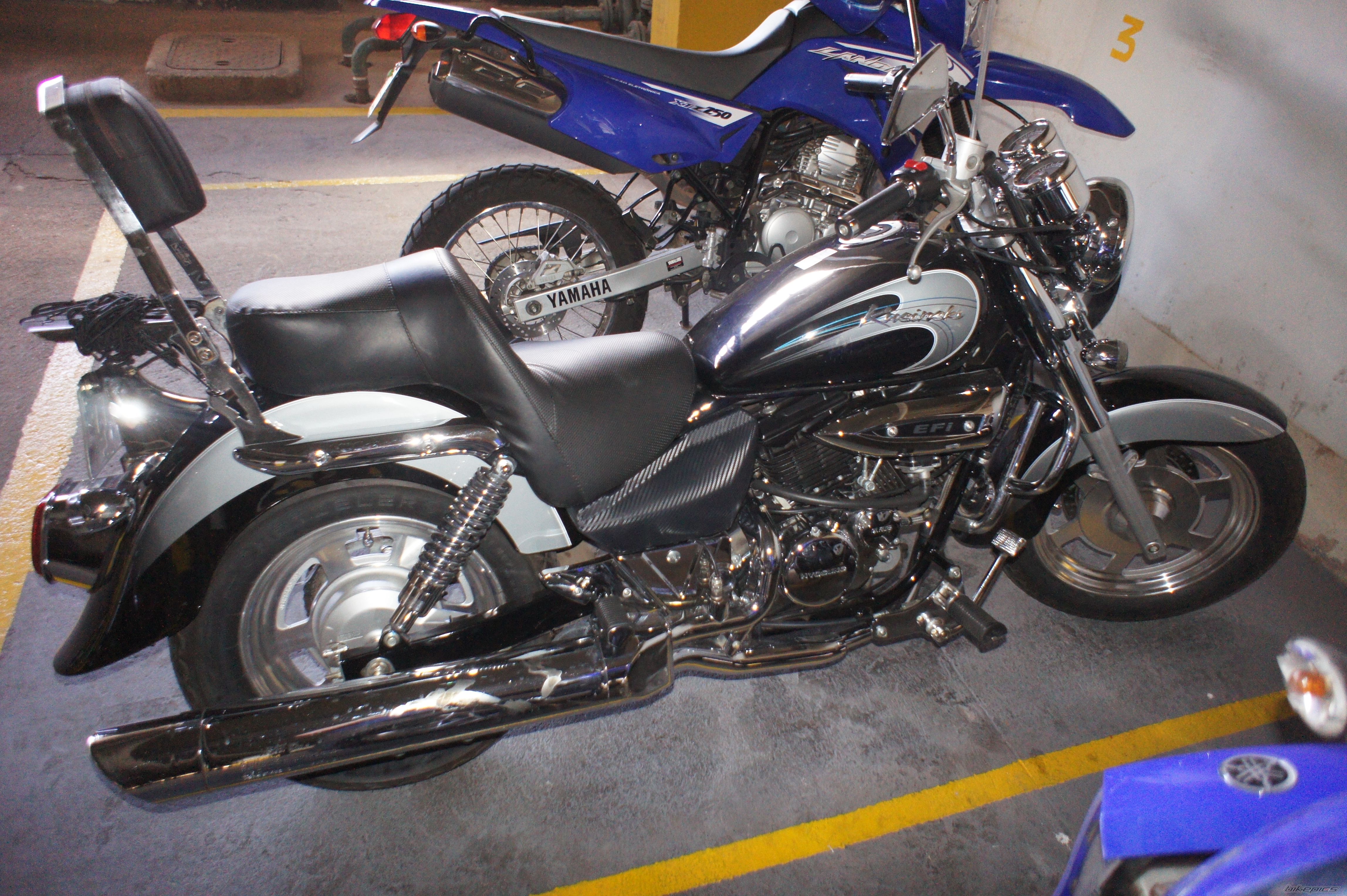 Photo 2443652