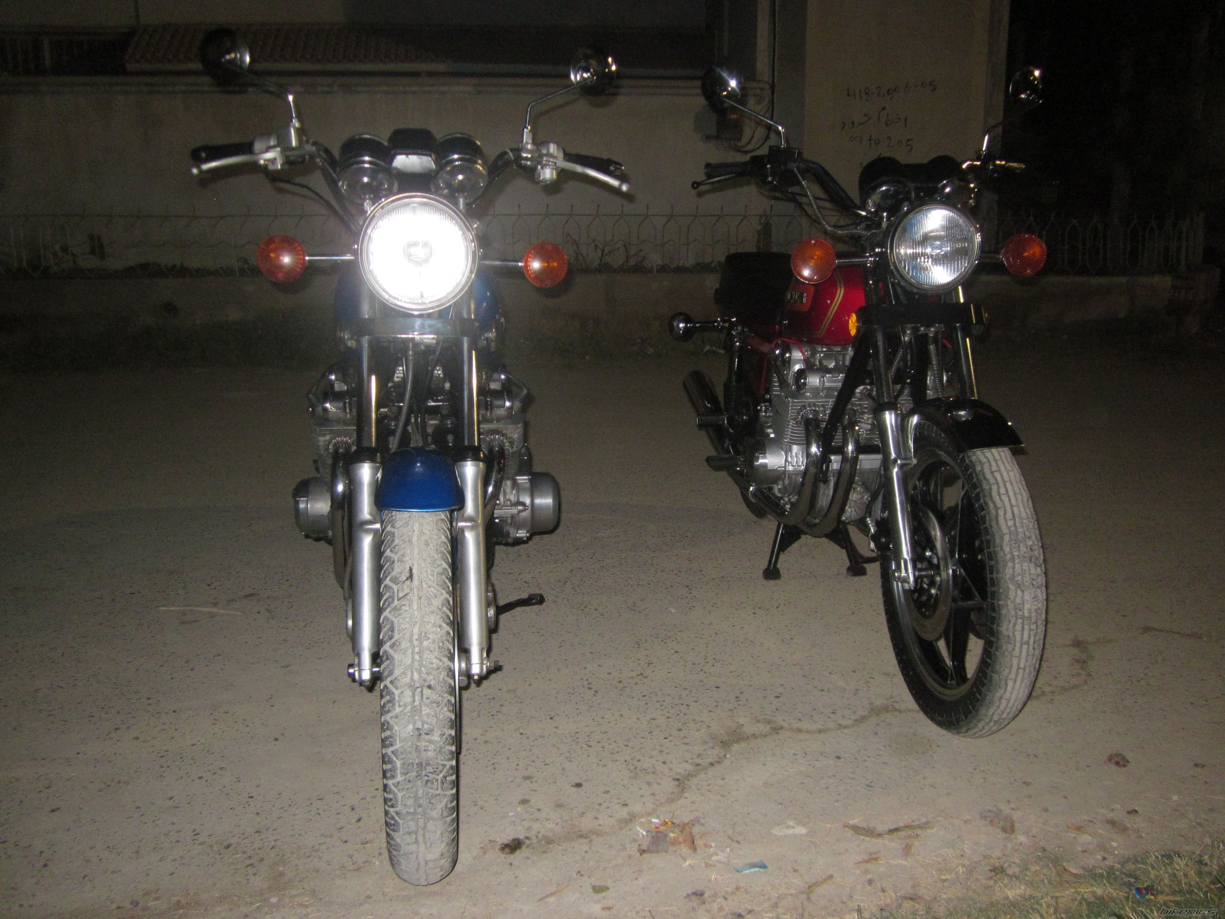 Photo 2443660