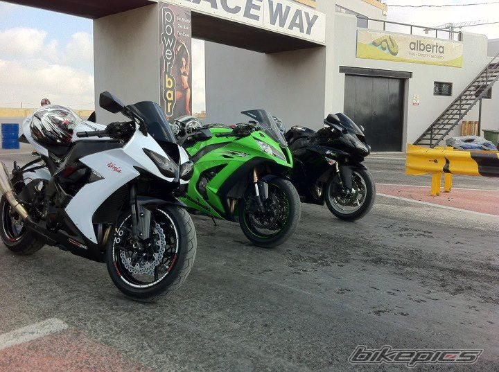 Photo 2443816