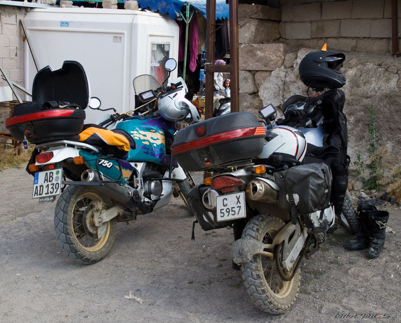 Photo 2443834