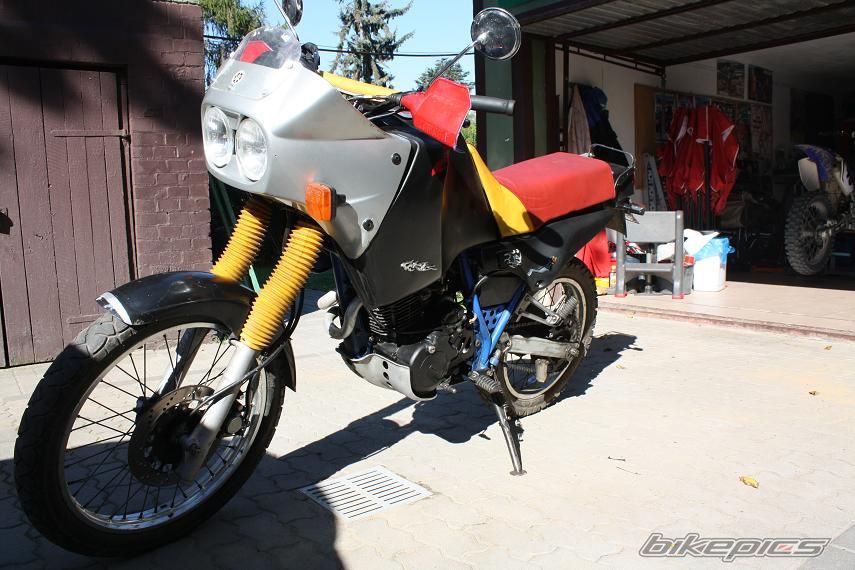 Photo 2443855