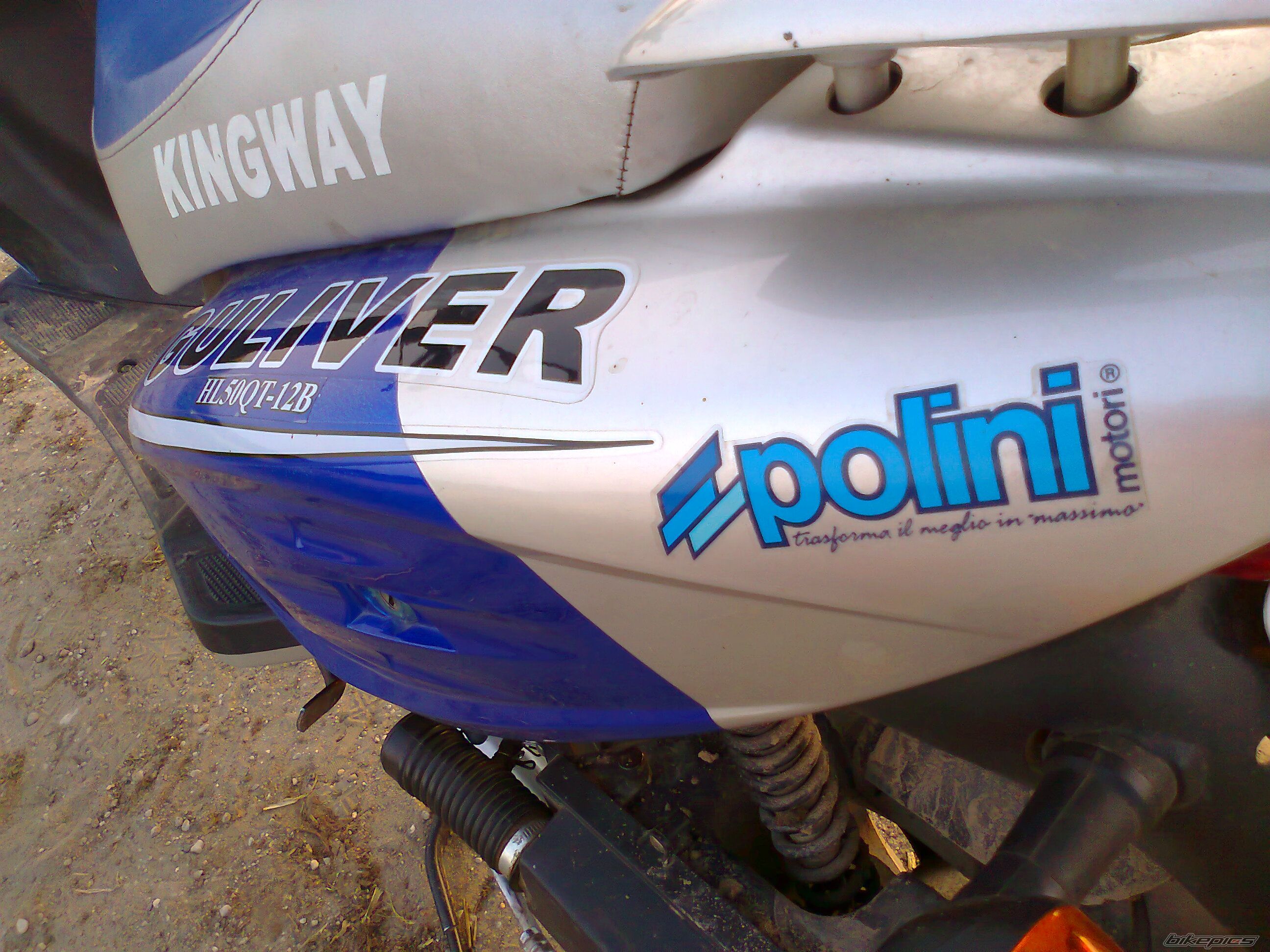 Photo 2443897