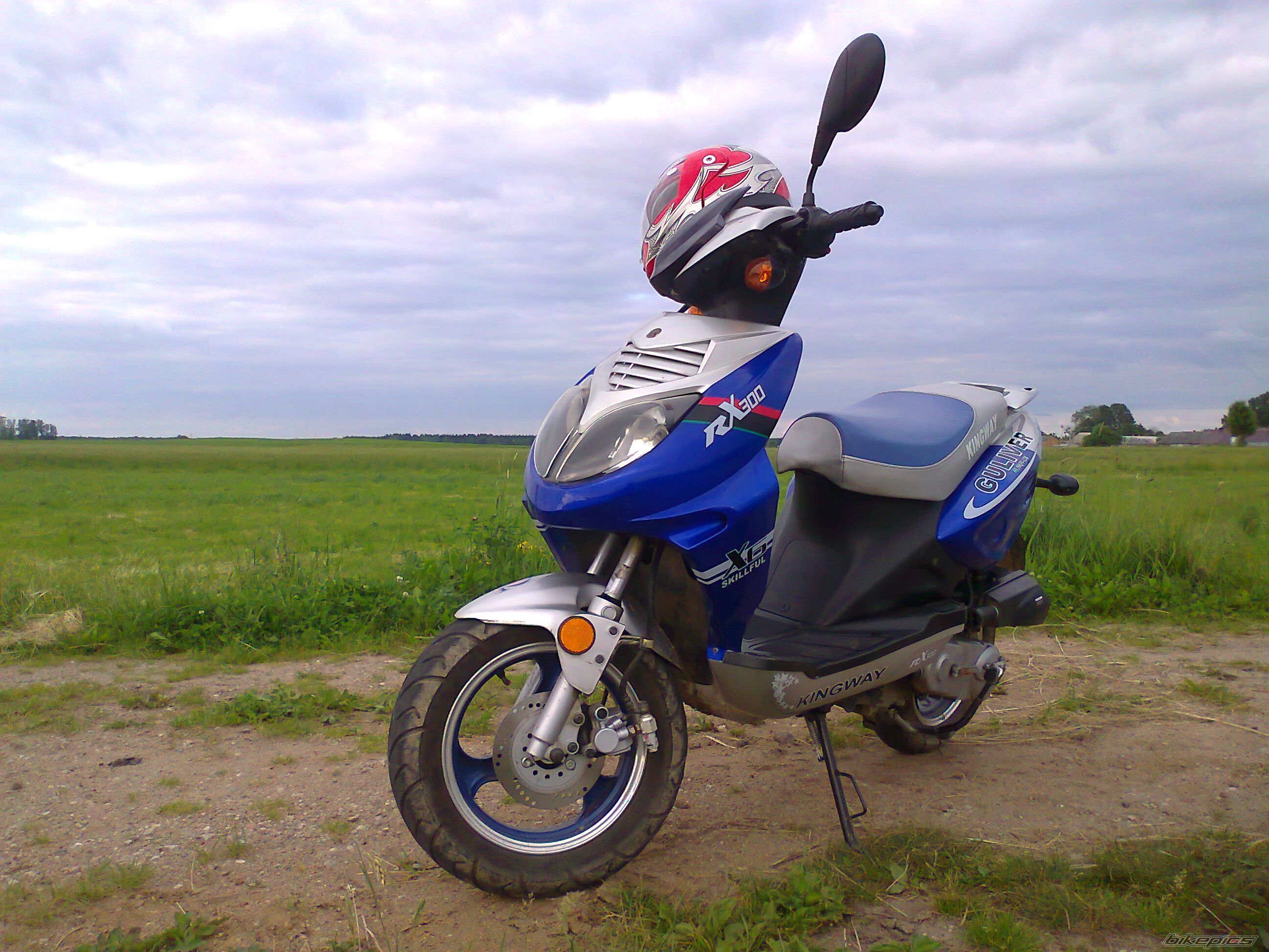 Photo 2443899