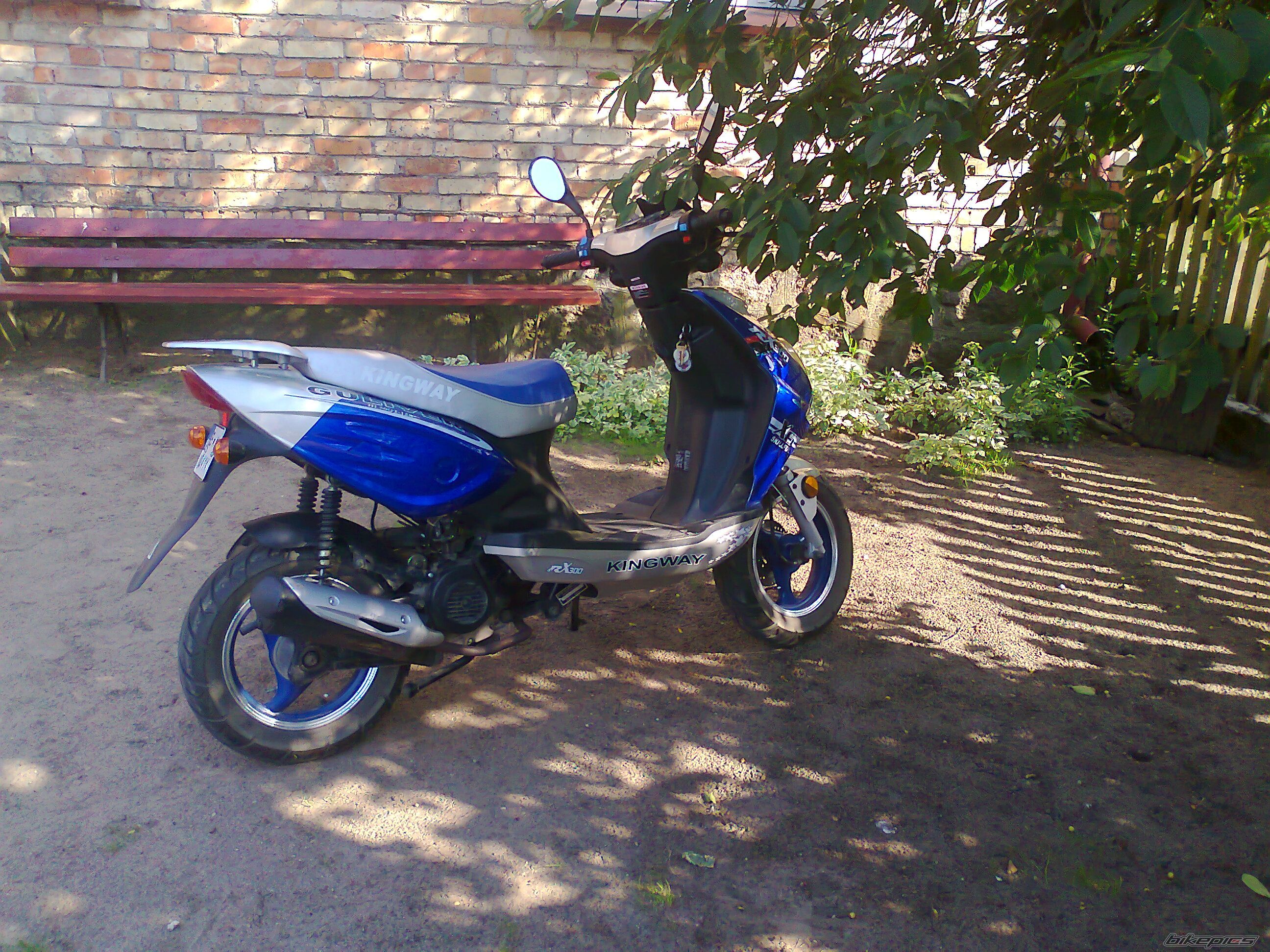 Photo 2443900
