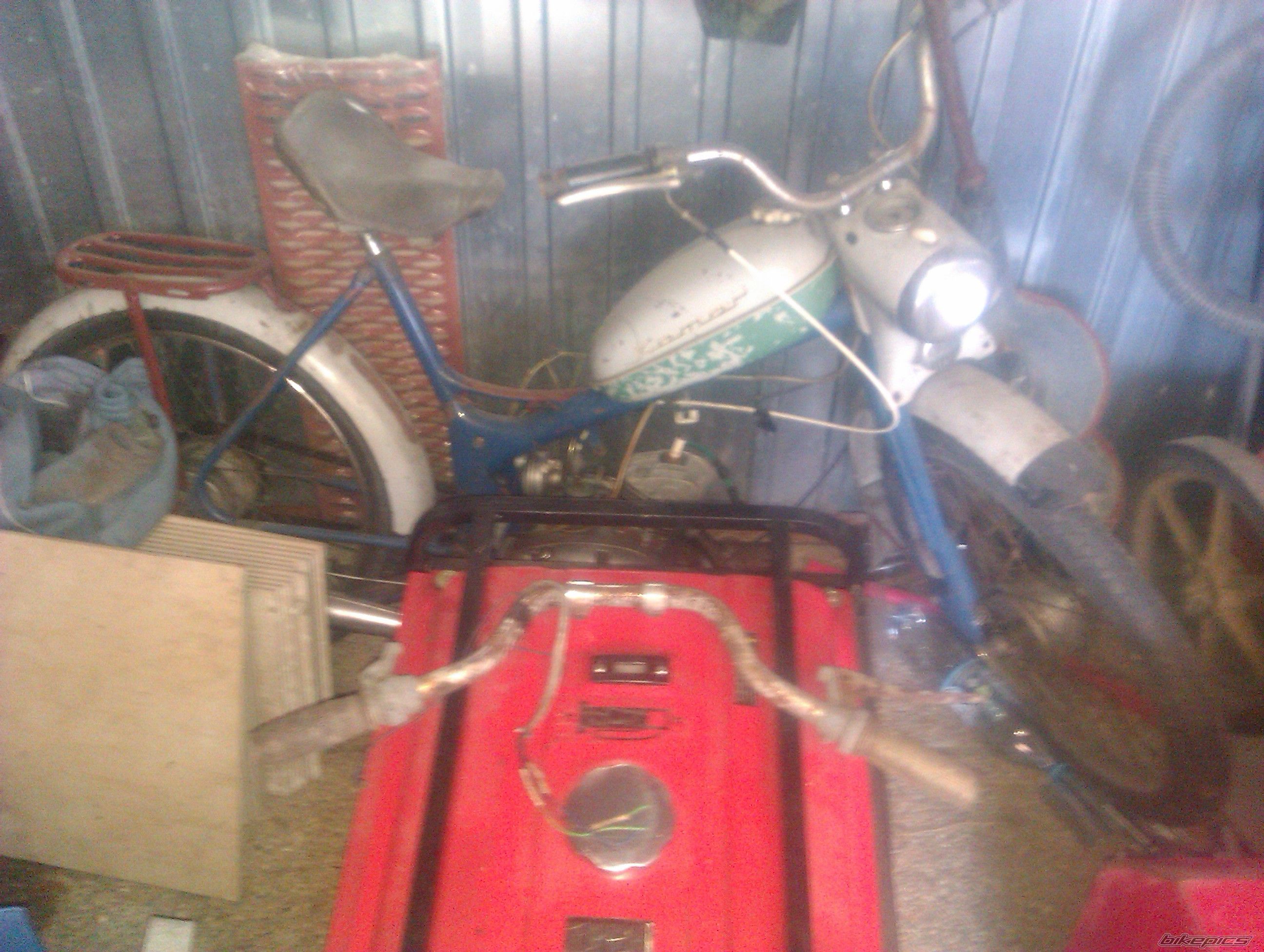 Photo 2443931
