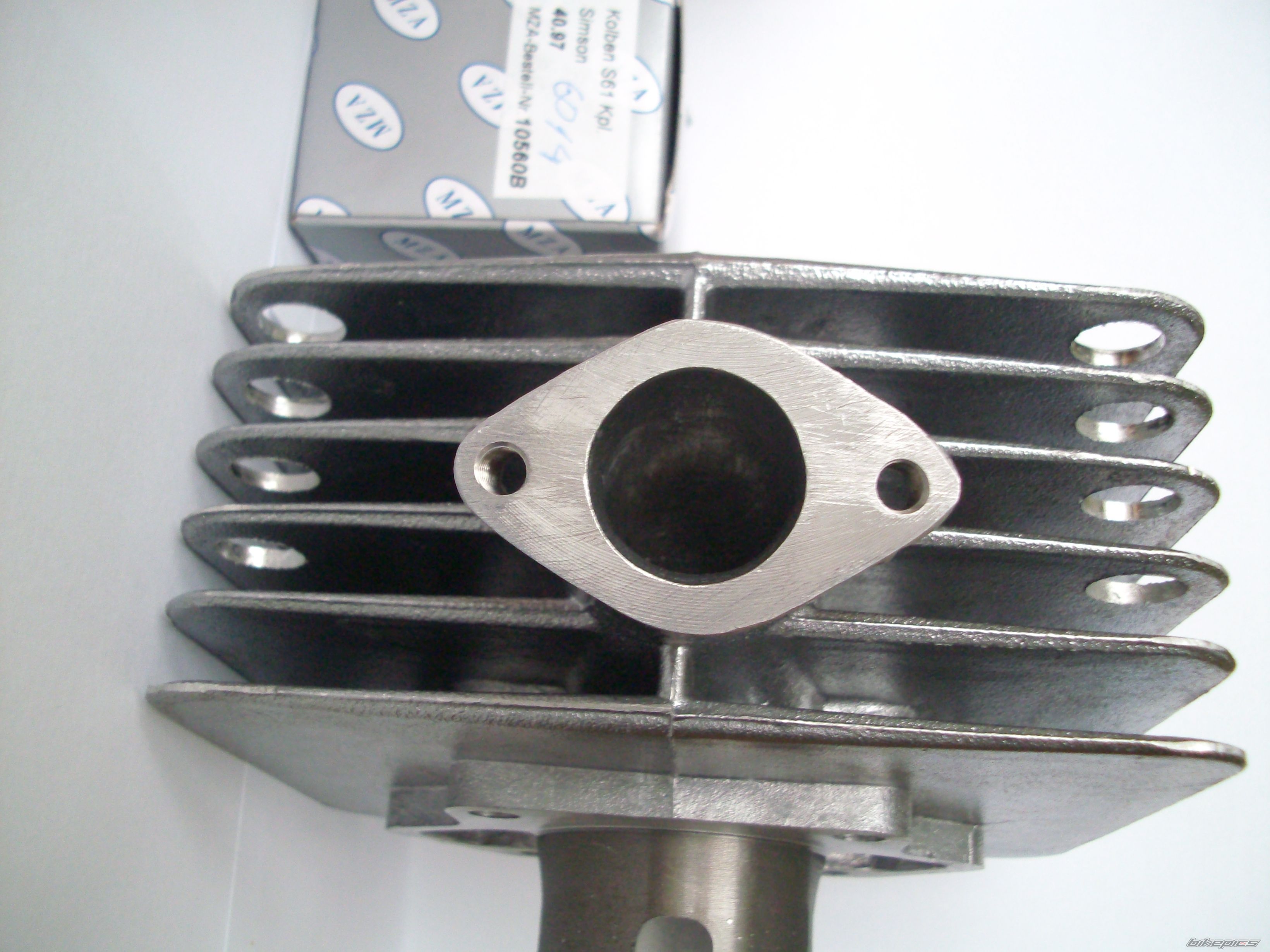 Photo 2443966