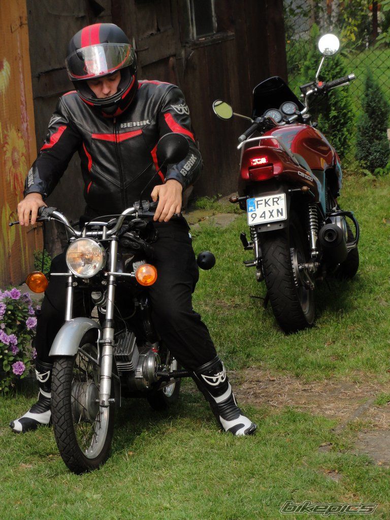 Bike Photo 2444008