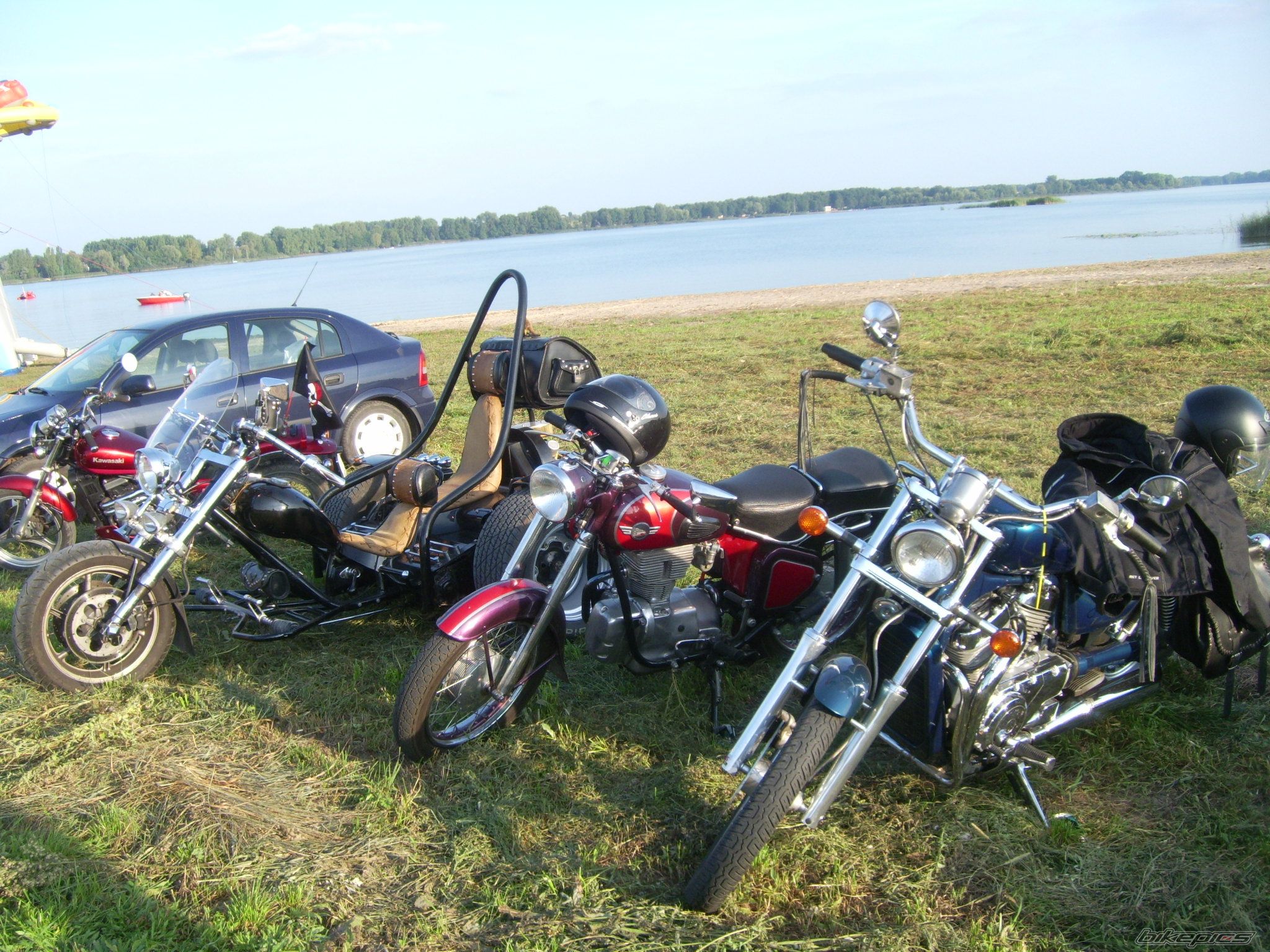 Photo 2444063