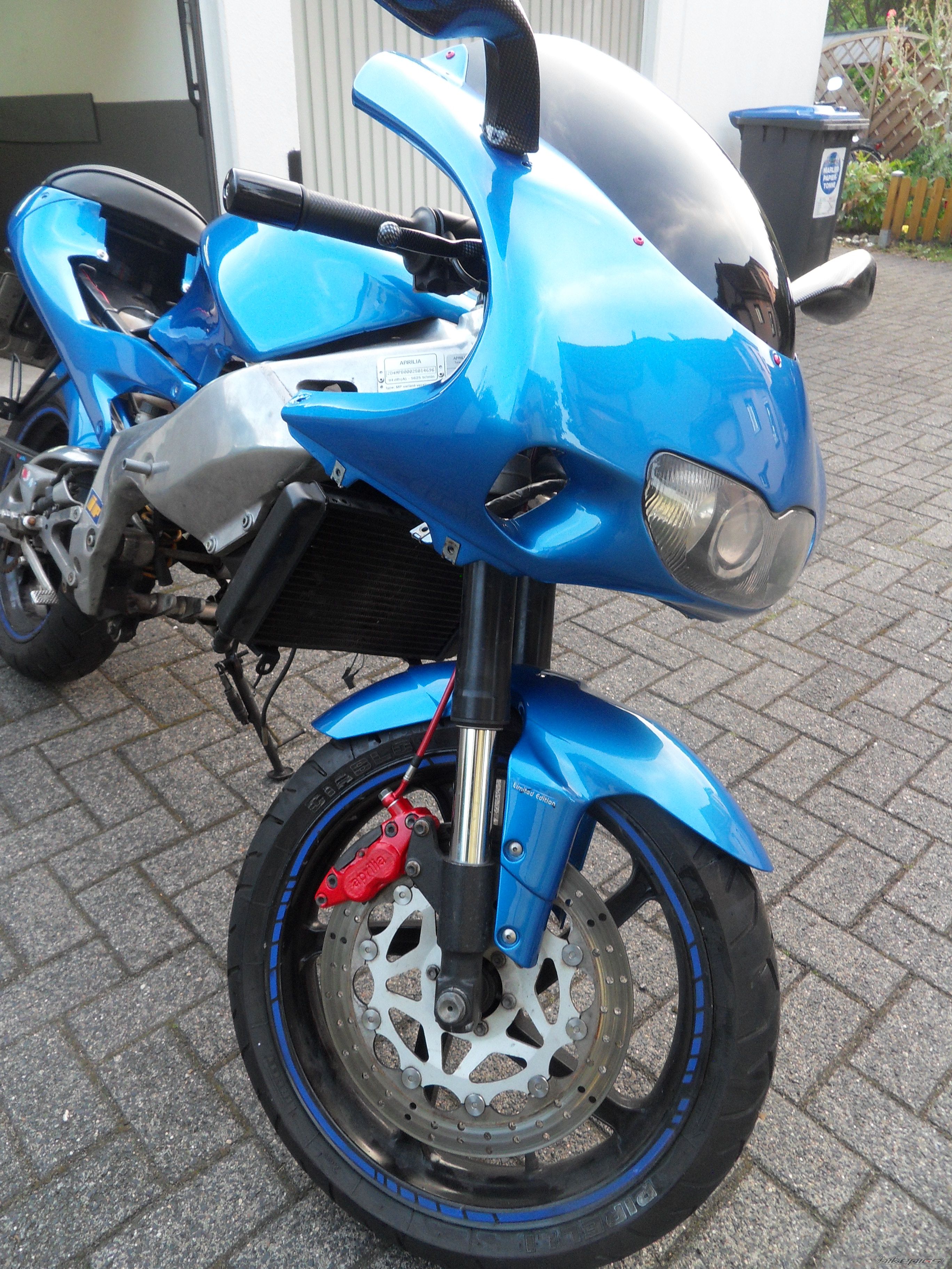 Photo 2444221