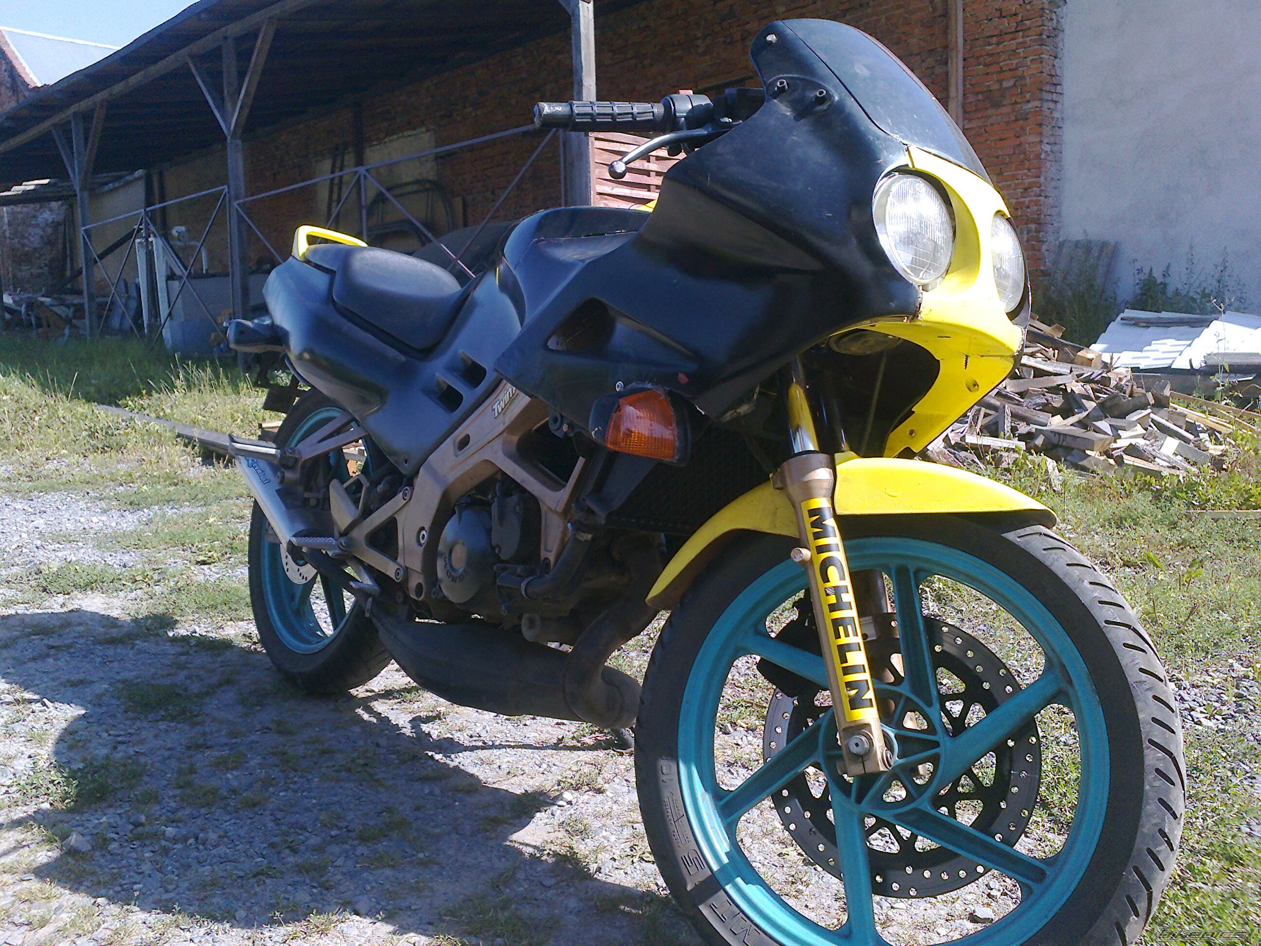 Bike Photo 2444246