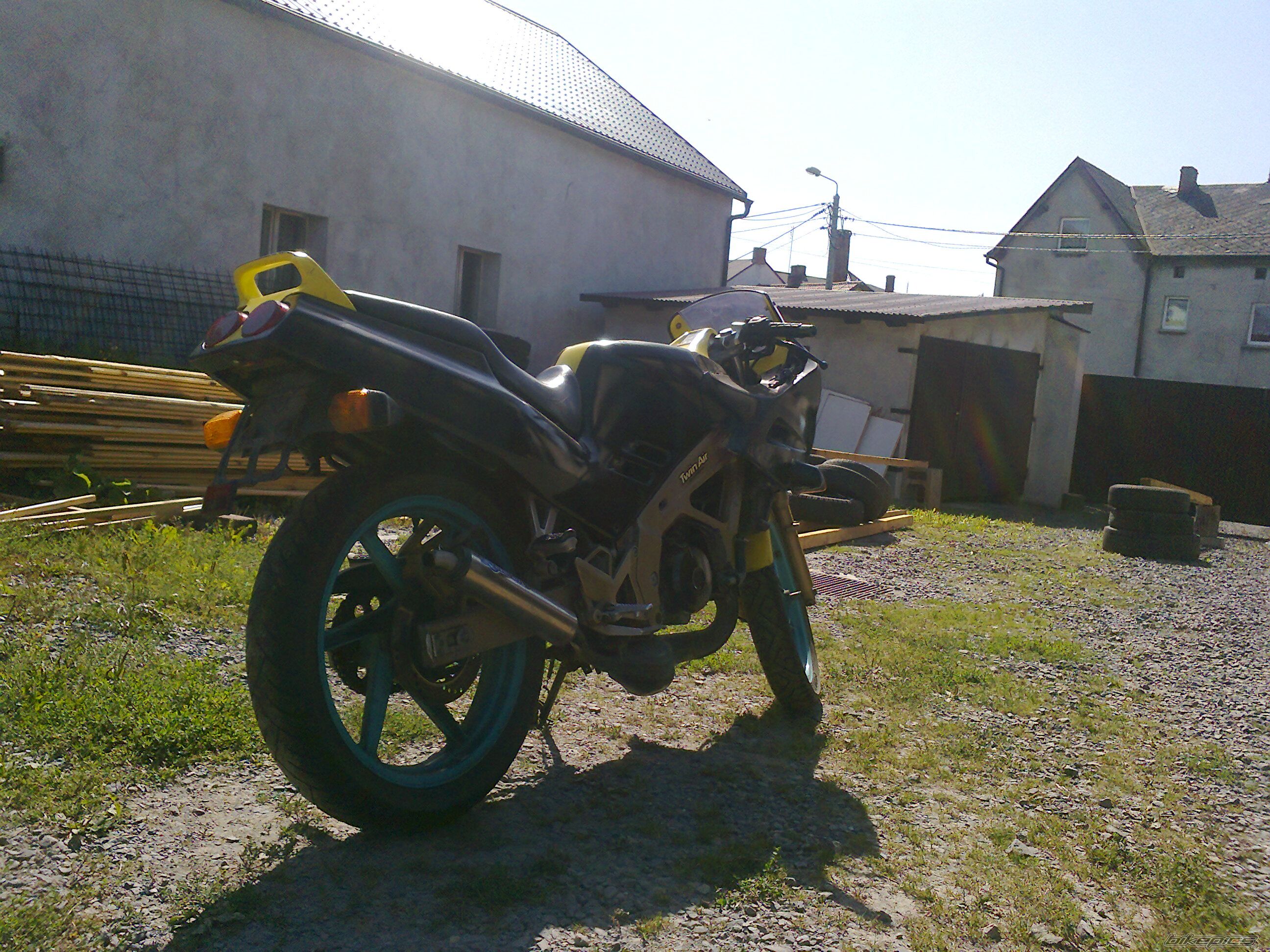 Photo 2444248