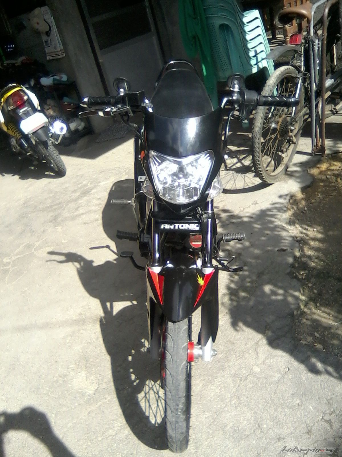 Photo 2444431