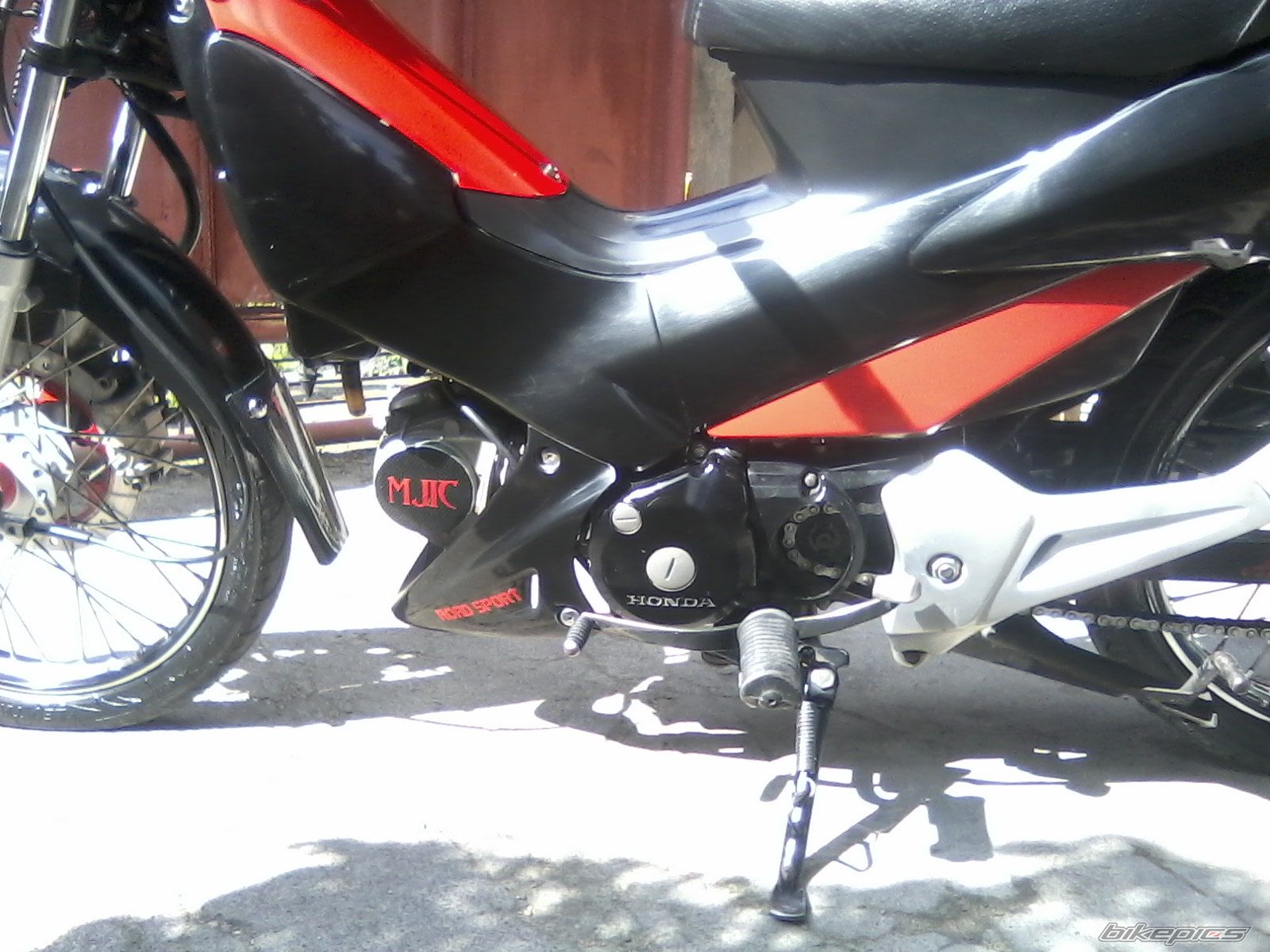 Photo 2444434