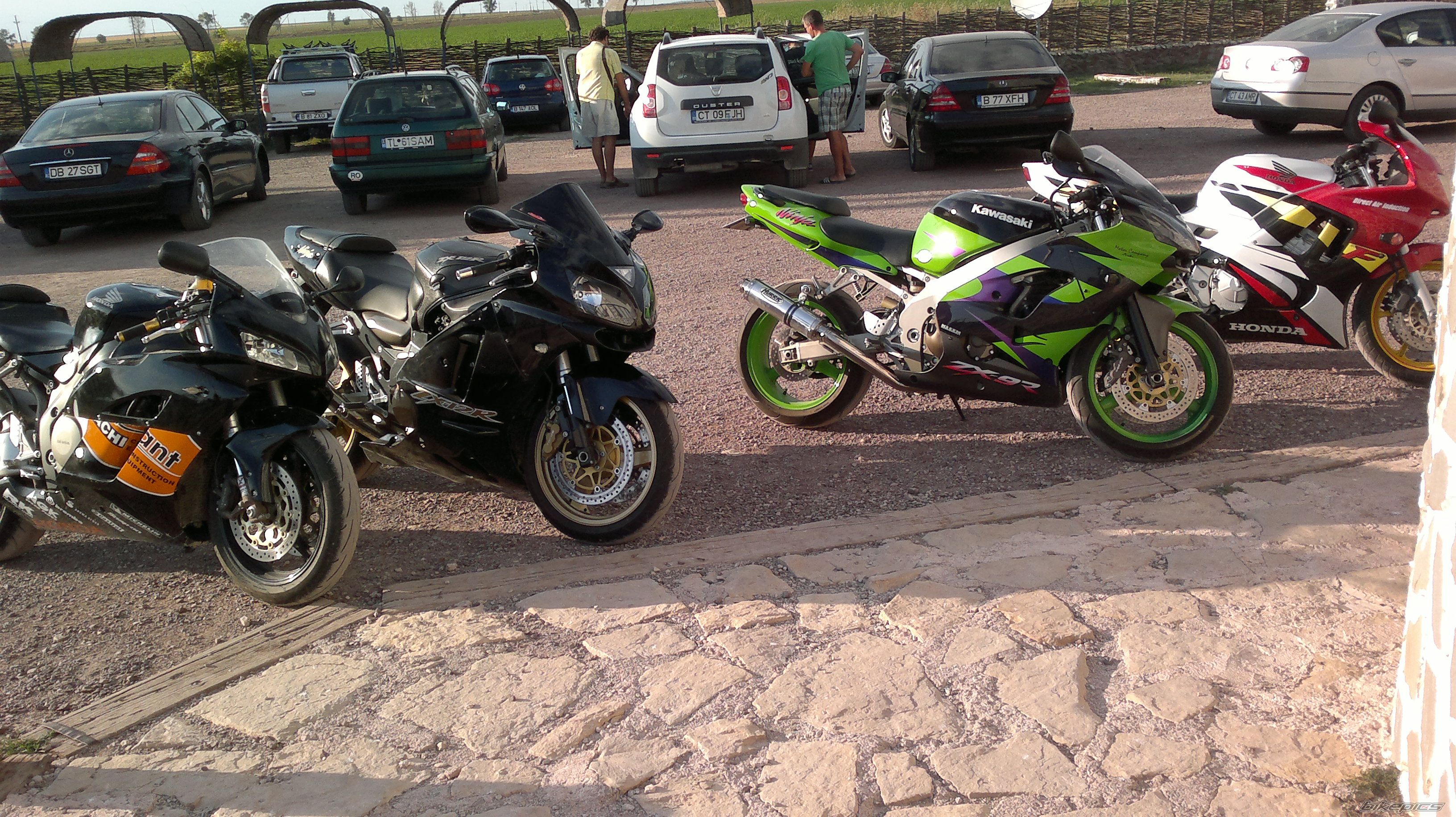 Photo 2444477