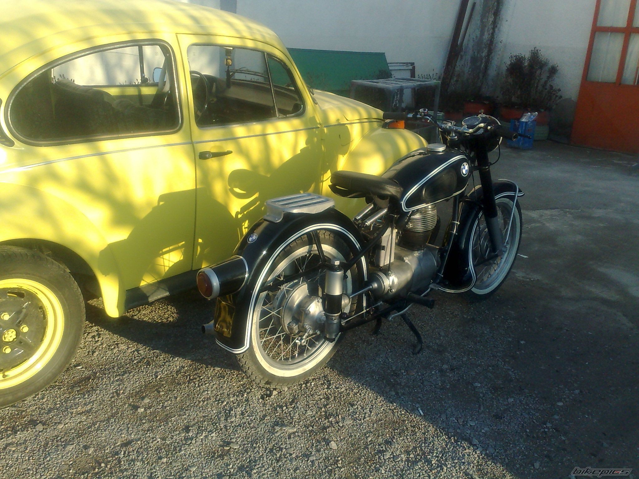 Photo 2444585