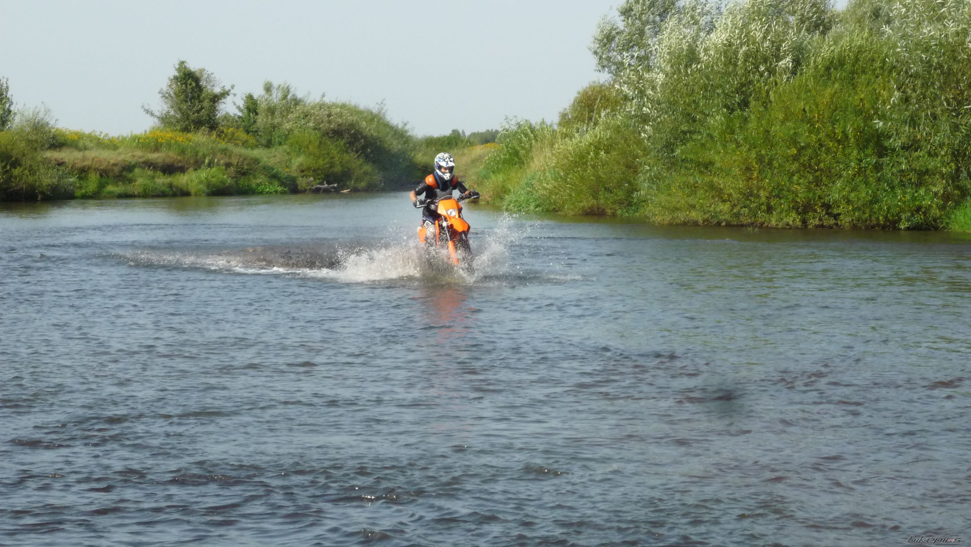 Photo 2444670
