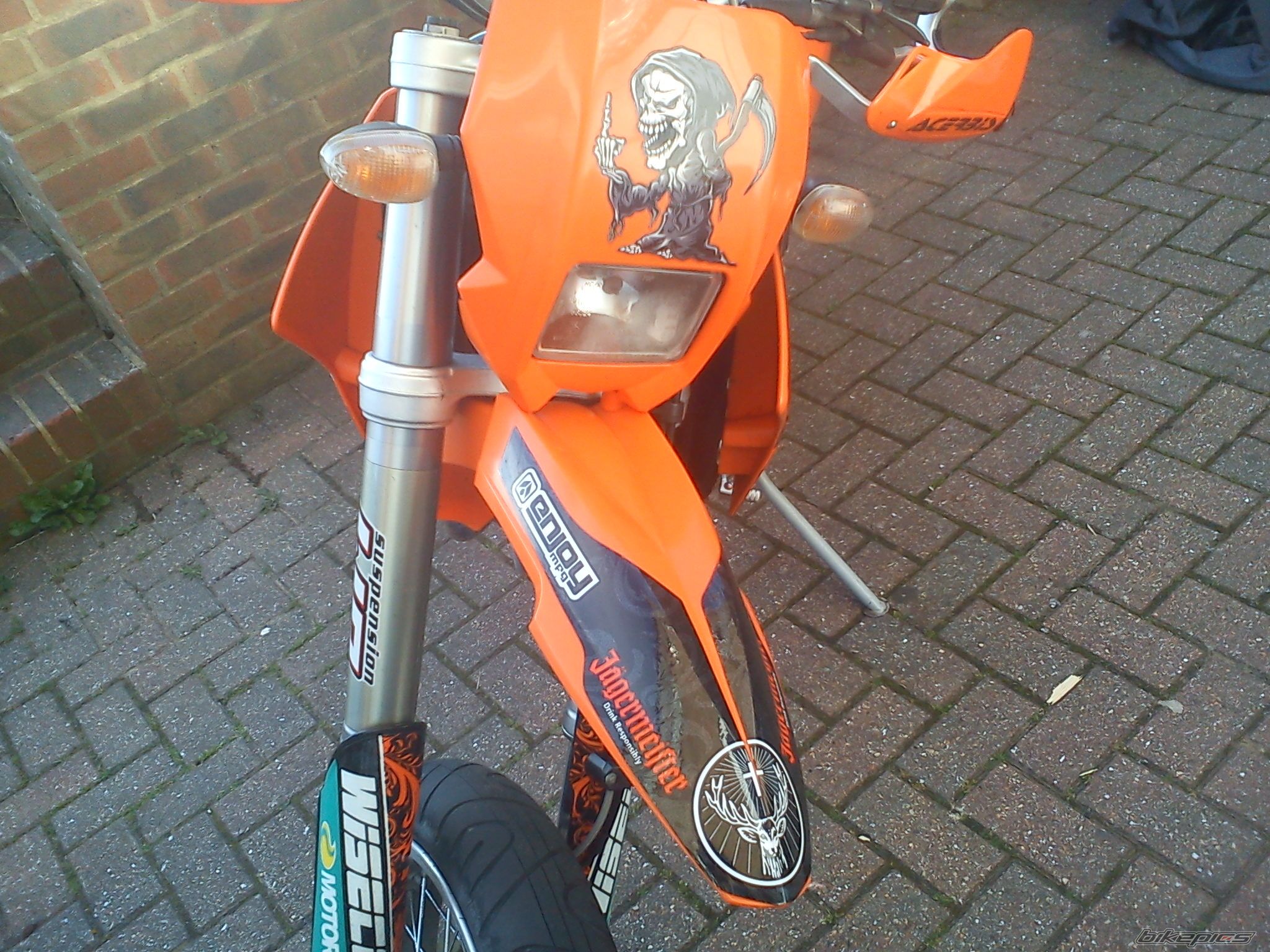 Photo 2444824