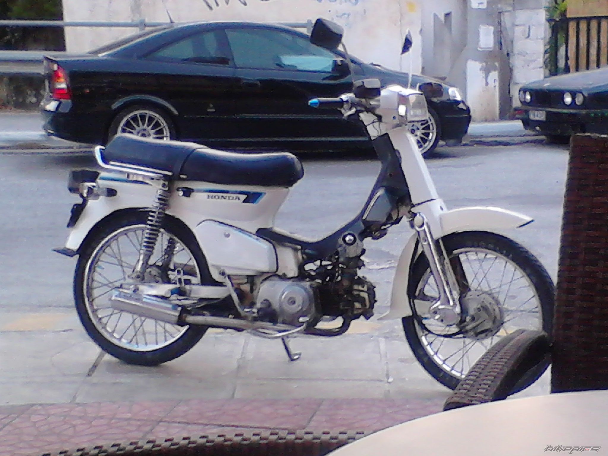 Photo 2445142