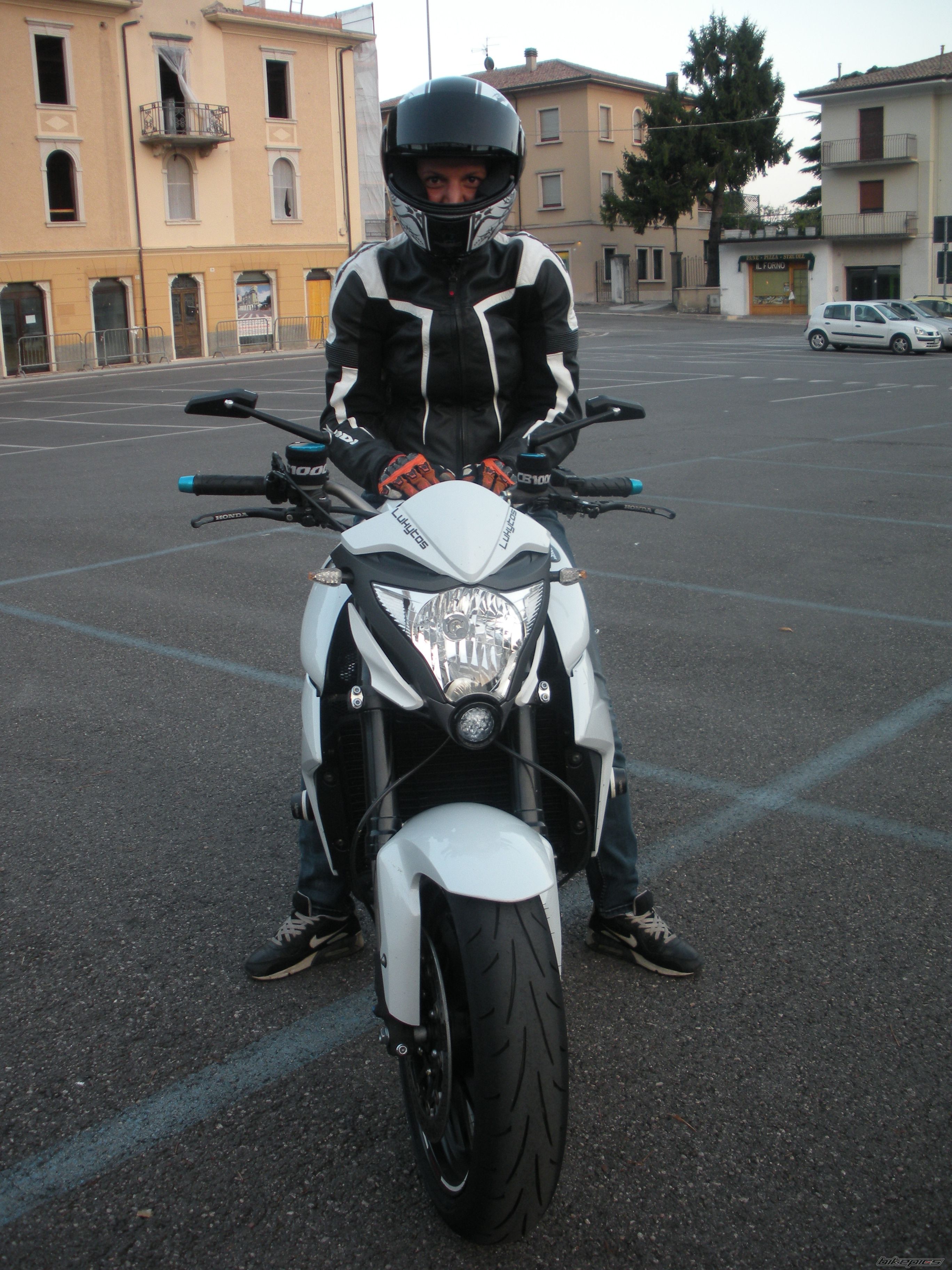 Photo 2445253