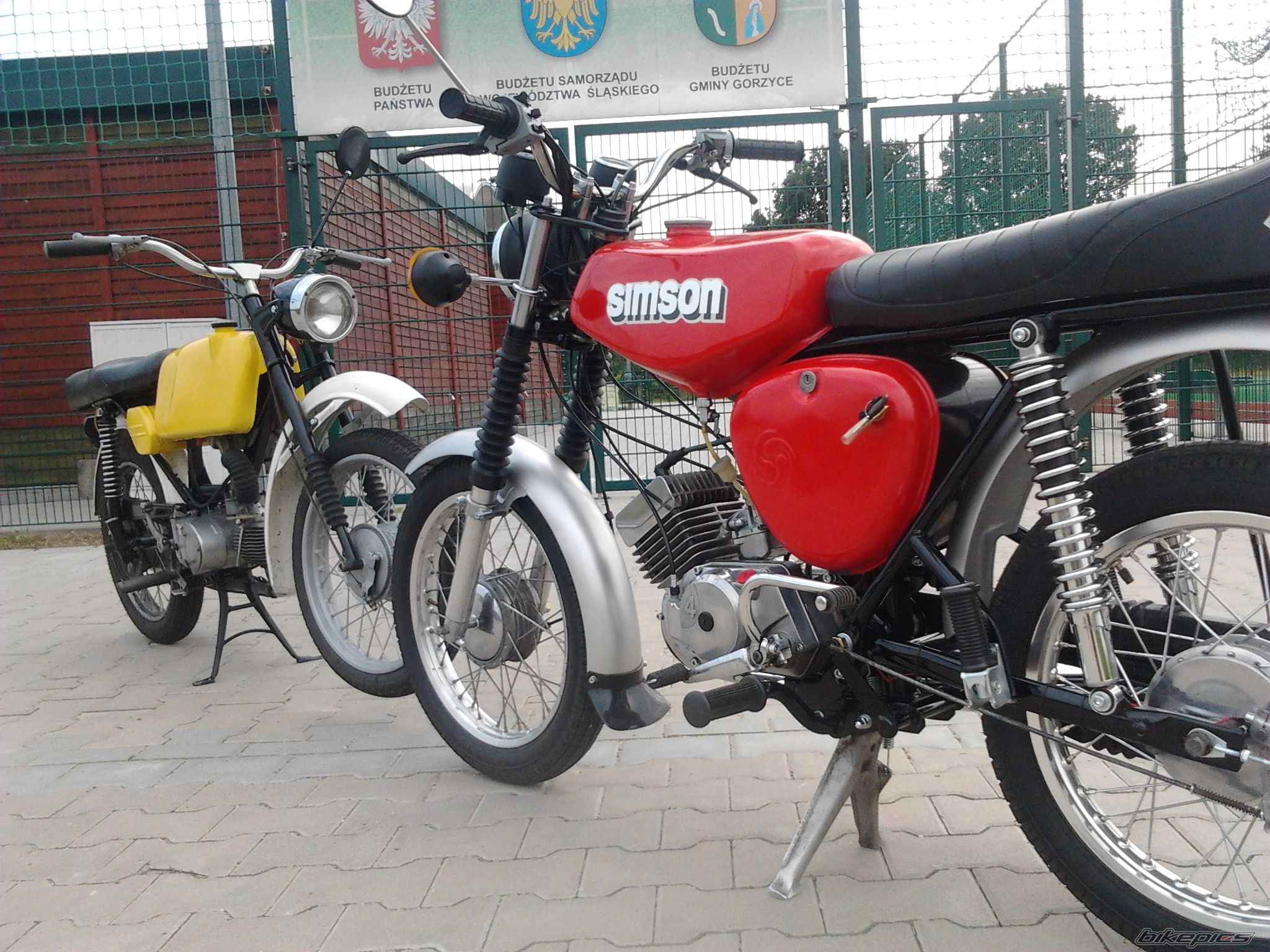 Photo 2445314