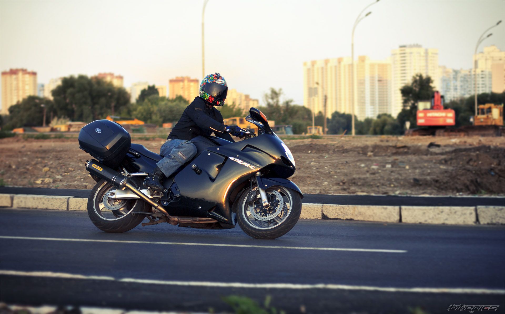 Photo 2445418