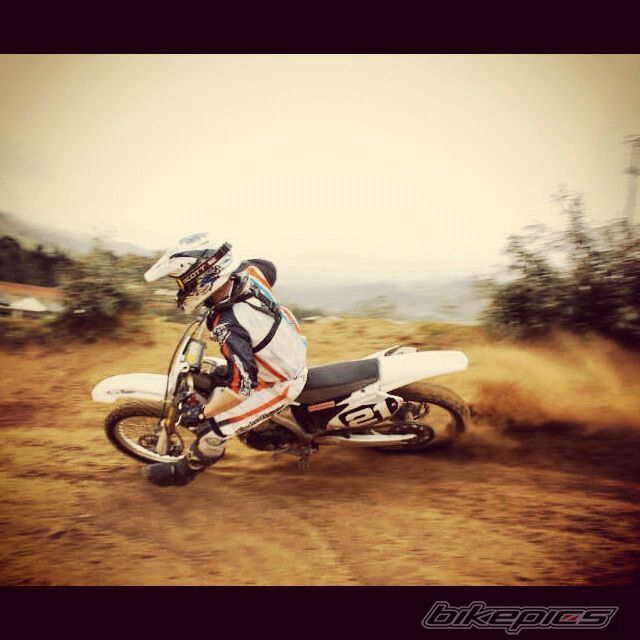 Photo 2445475