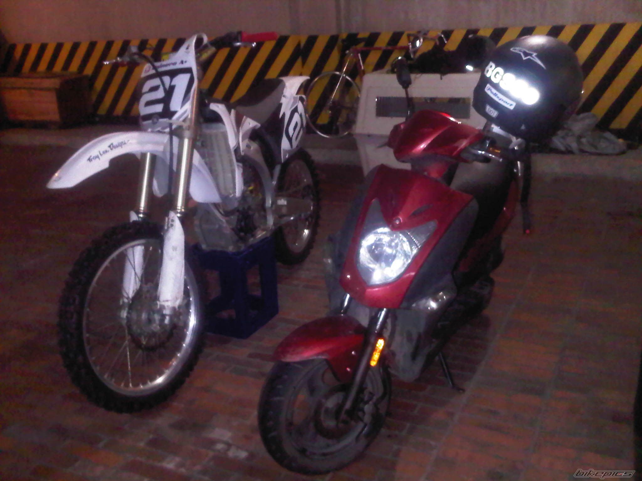 Photo 2445478