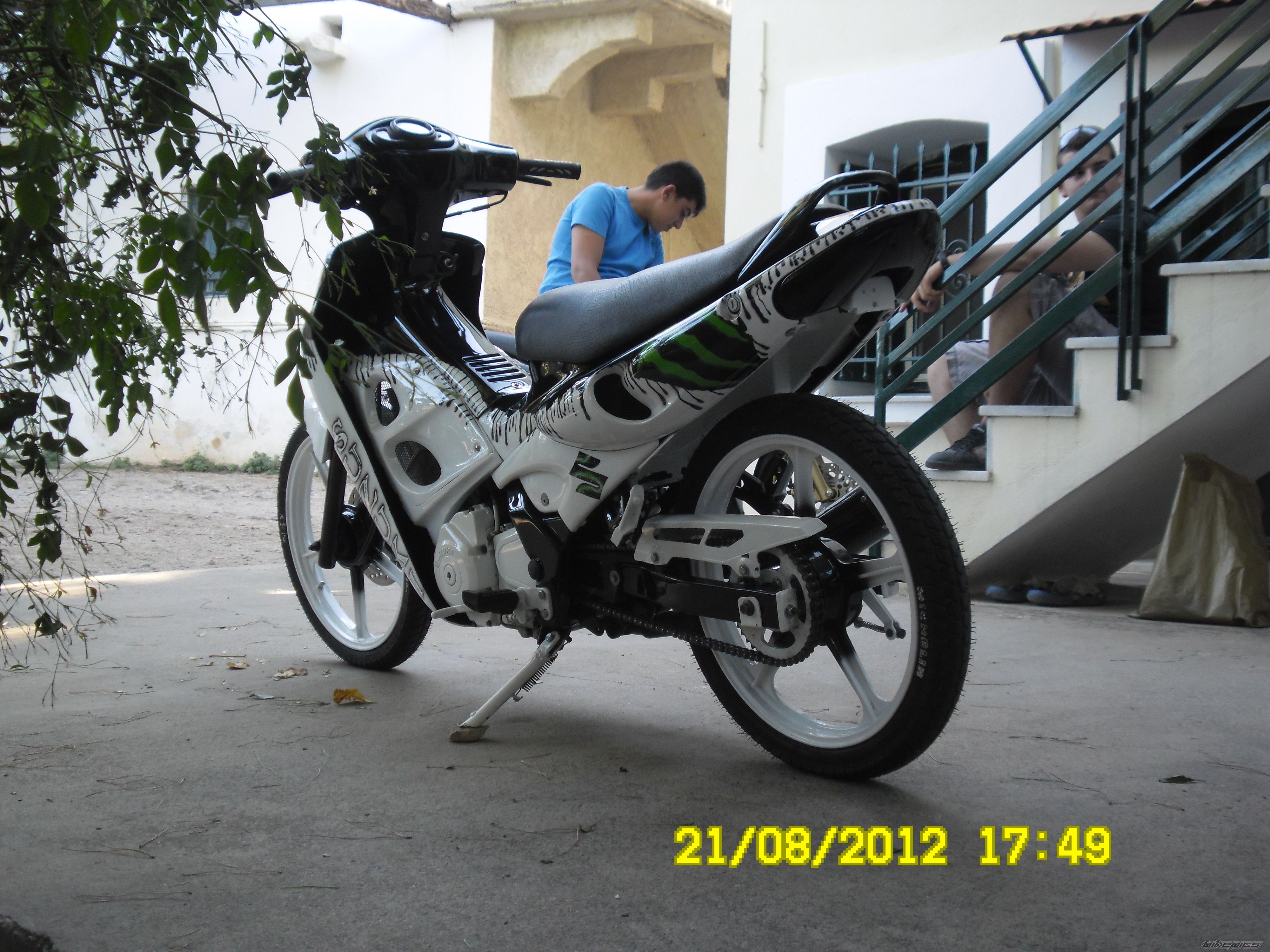 Photo 2445508
