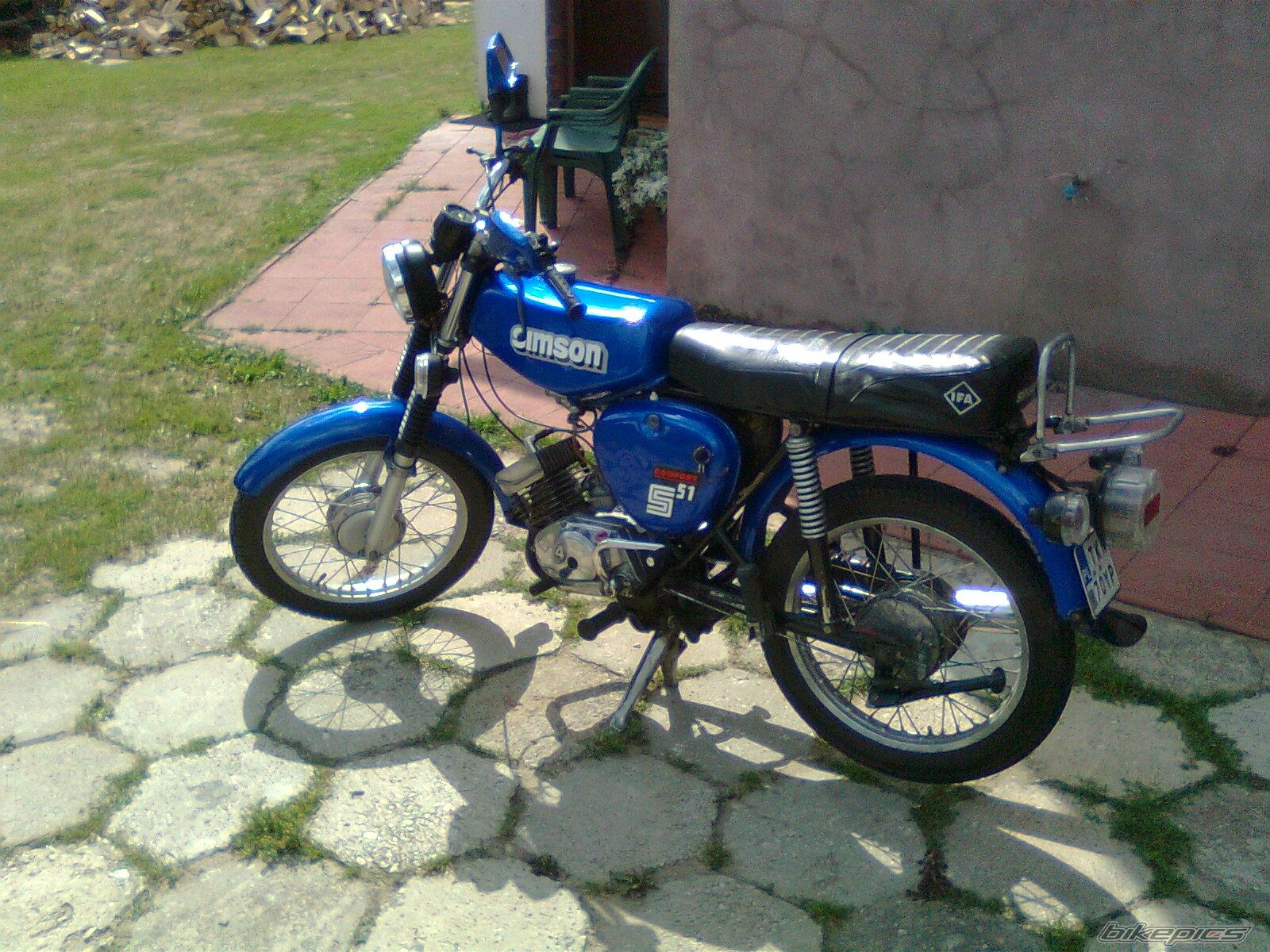 Photo 2445599