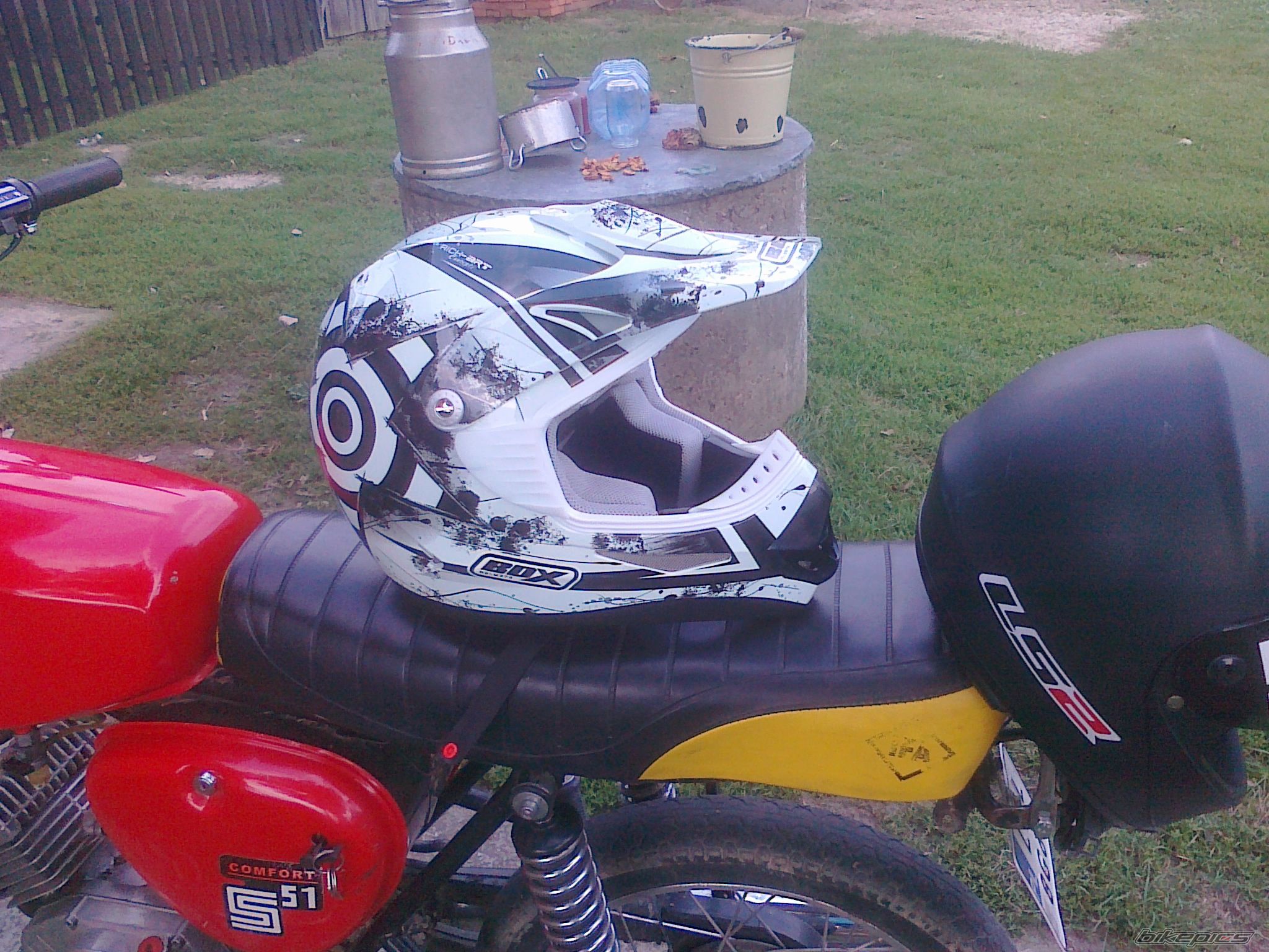 Photo 2445686