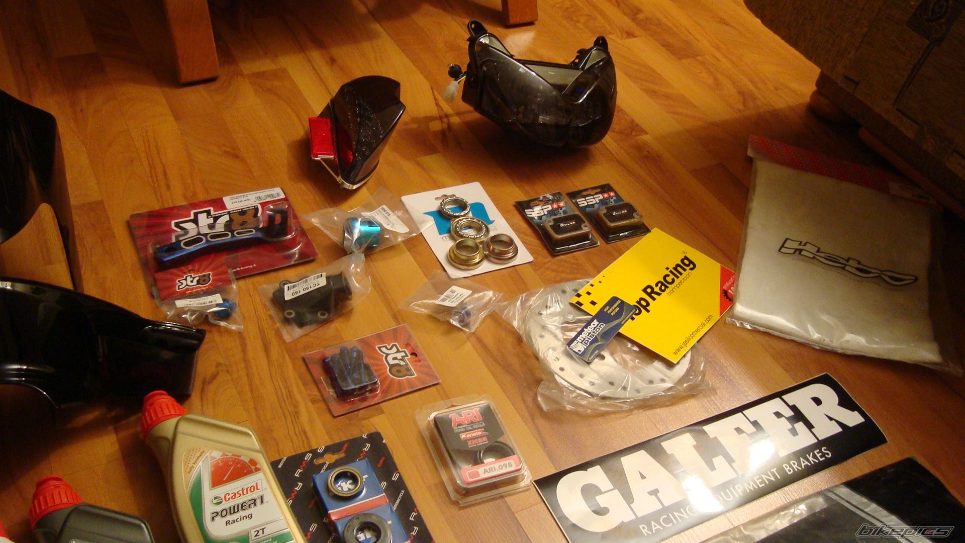 Photo 2445837